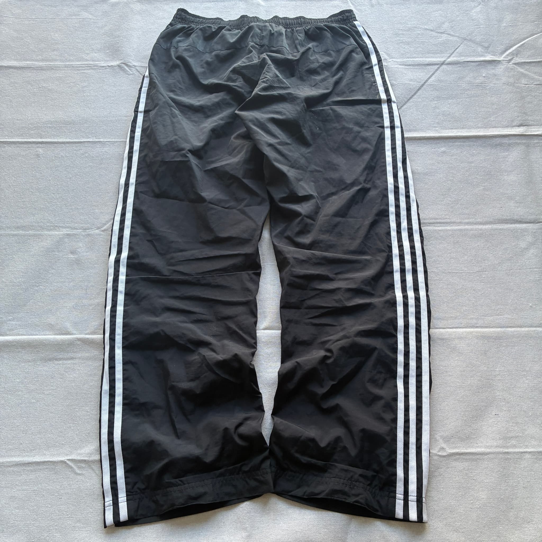Adidas Vintage 90s/00s Nylon Track Pants Black White Baggy Unisex Size M — photo 5 of 8