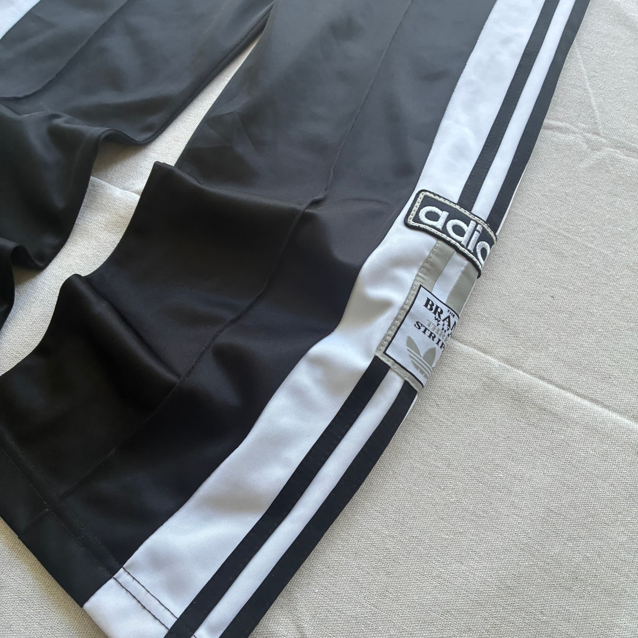 Adidas Vintage 90s Wide Leg Track Pants Black M — photo 3 of 7