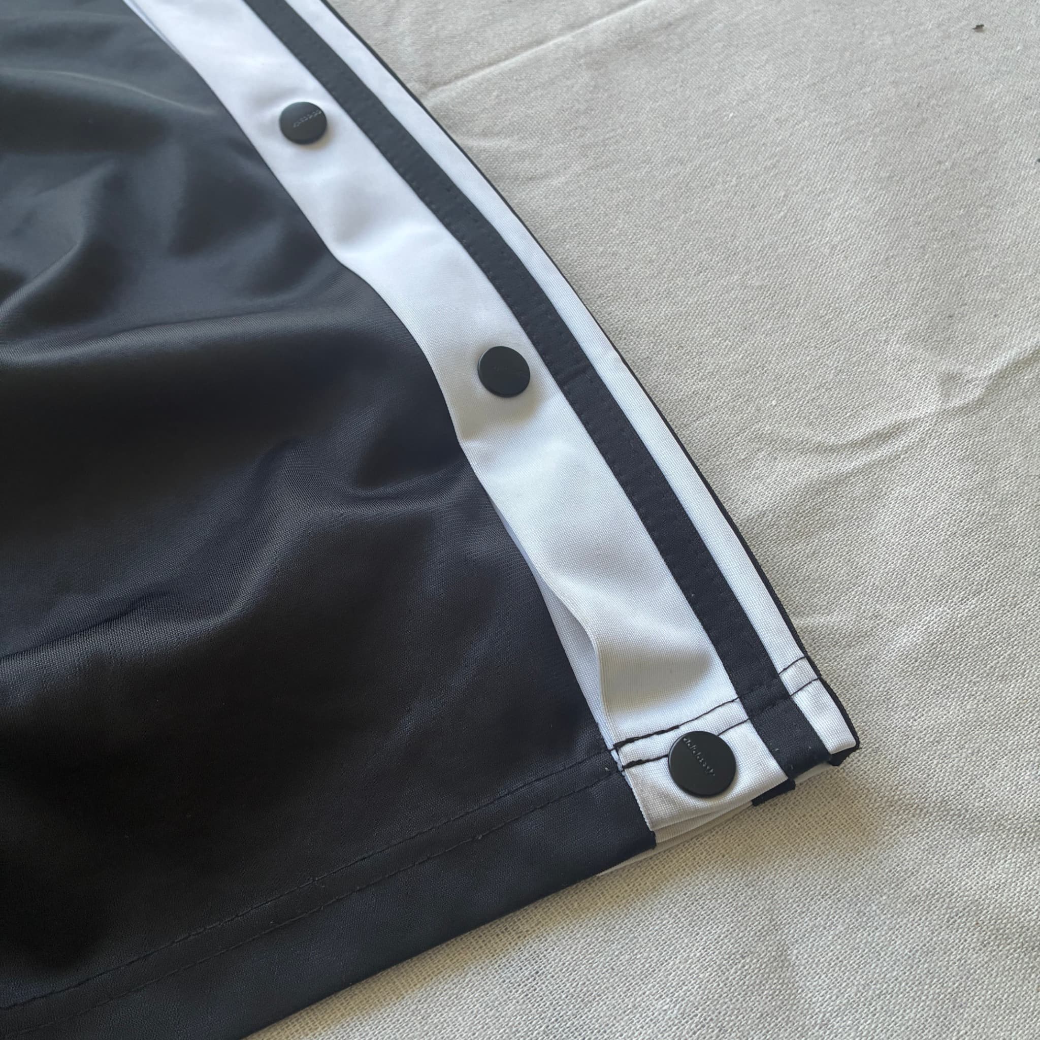 Adidas Vintage 90s Wide Leg Track Pants Black M — photo 5 of 7