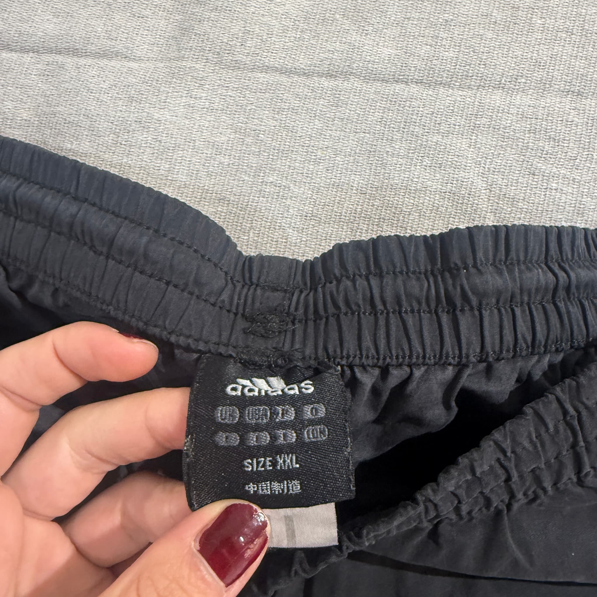 Adidas Vintage Black And Gold Three Stripe Shorts — photo 5 of 7