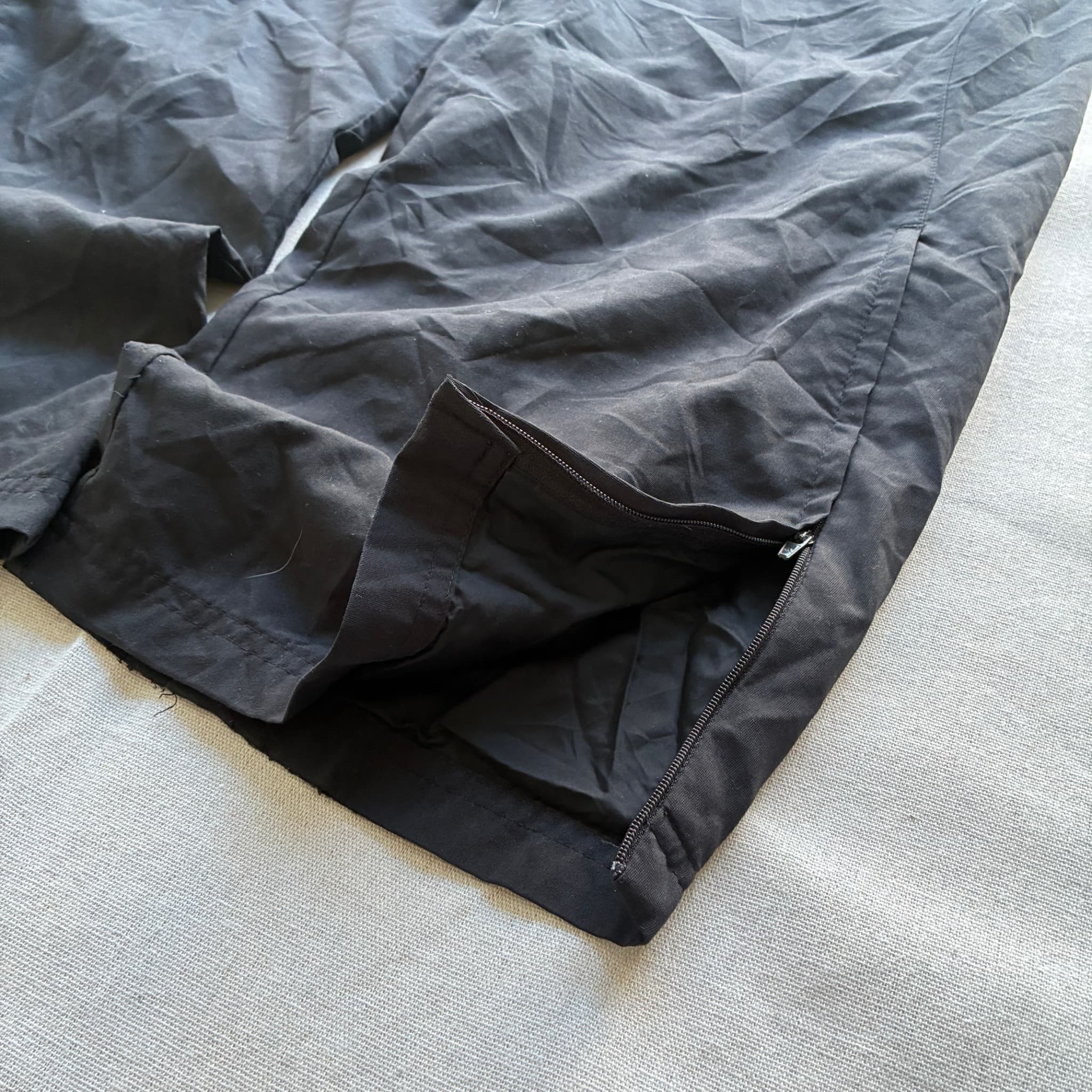 Adidas Vintage Black Nylon Track Pants Unisex — photo 2 of 6