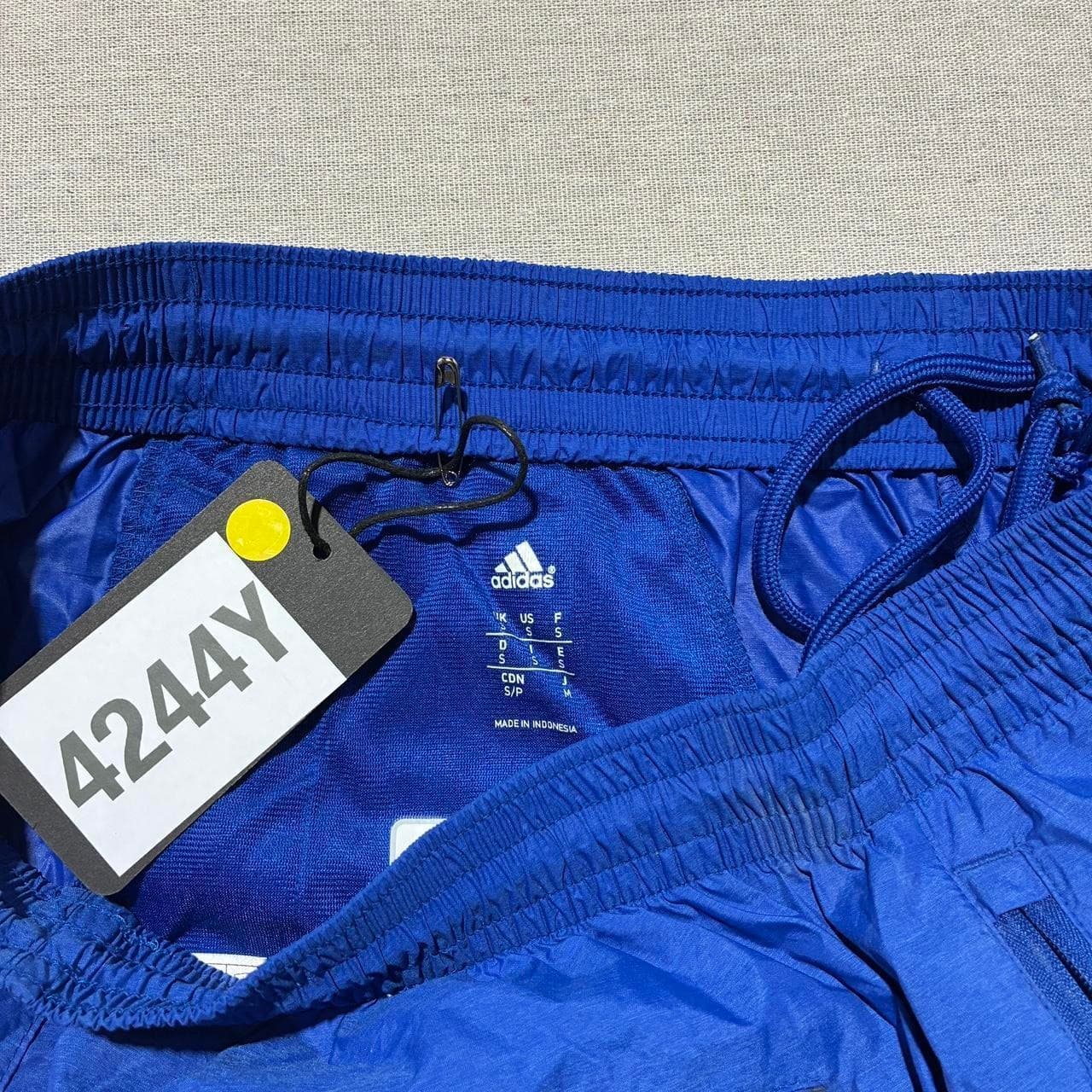 Adidas Vintage Blue Nylon Track Pants Side Zip Size S — photo 5 of 5