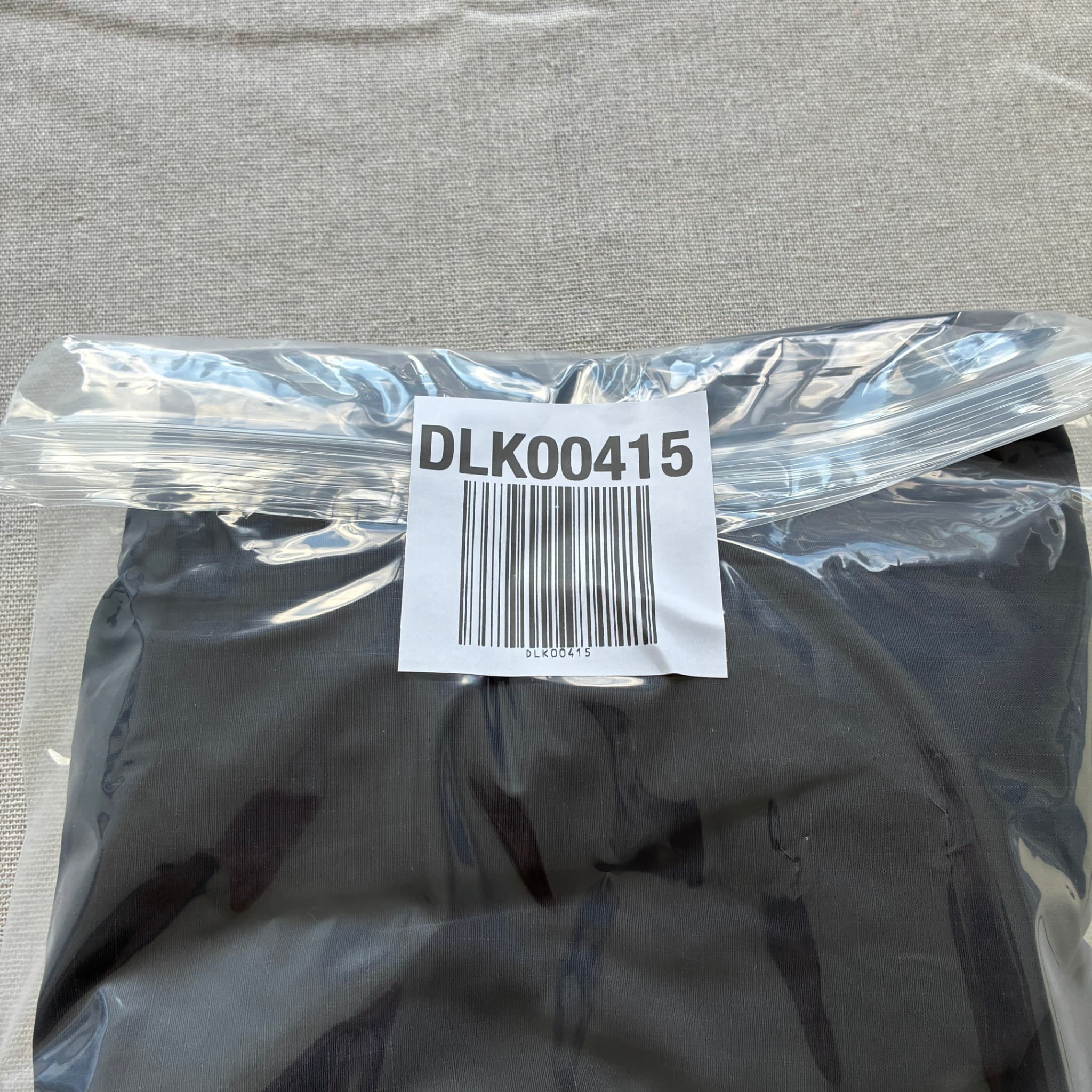 Adidas Vintage Nylon Cargo Capri Shorts Black Baggy 2000s Release — photo 7 of 7