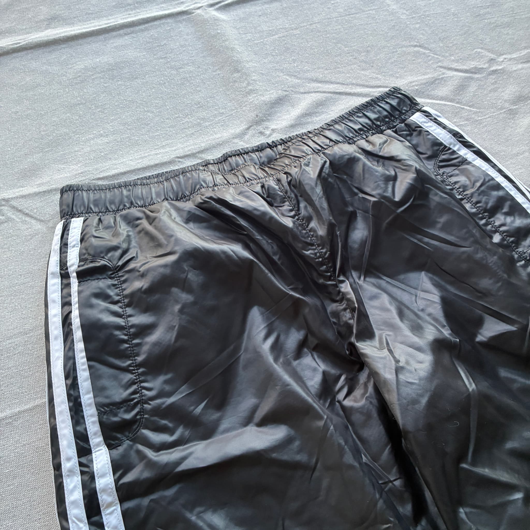 Adidas Vintage Shiny Nylon Track Pants Black Baggy 2000s Release Size M — photo 3 of 7