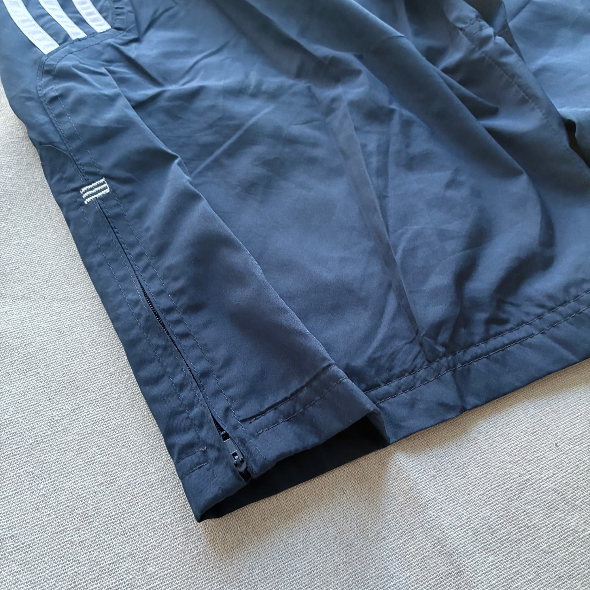 Adidas Vintage Three-Stripe Nylon Track Shorts Navy Blue Baggy Size L — photo 2 of 6