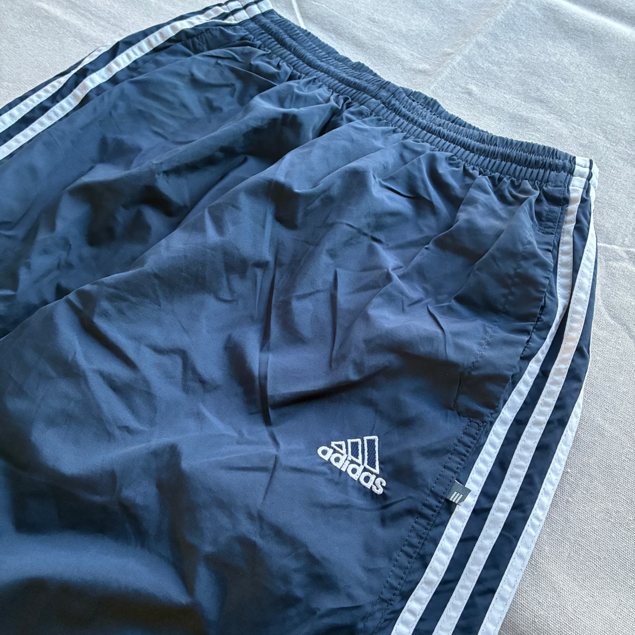Adidas Vintage Three-Stripe Nylon Track Shorts Navy Blue Baggy Size L — photo 3 of 6