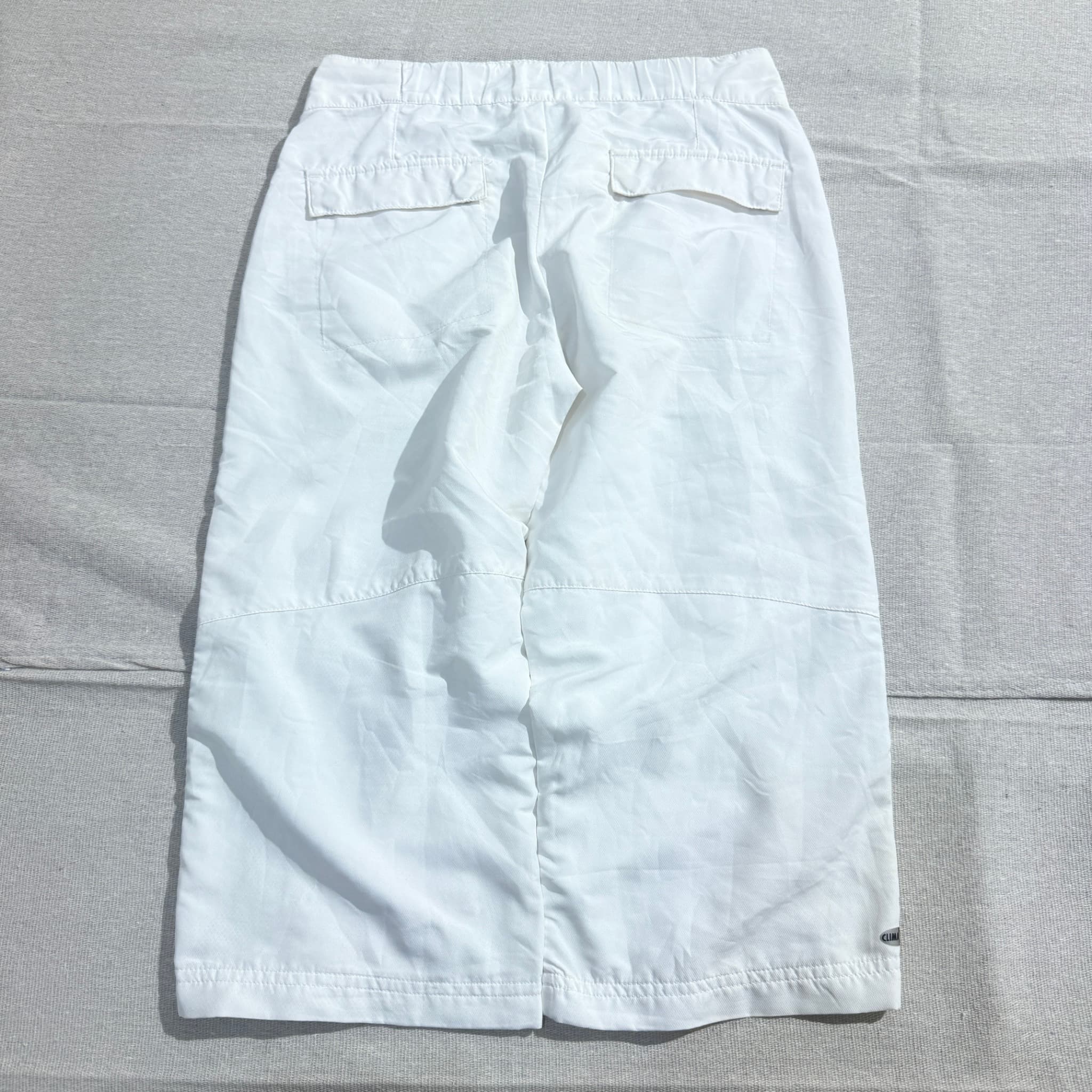 Adidas Vintage White and Black Three-Stripe Capri Pants — photo 5 of 6