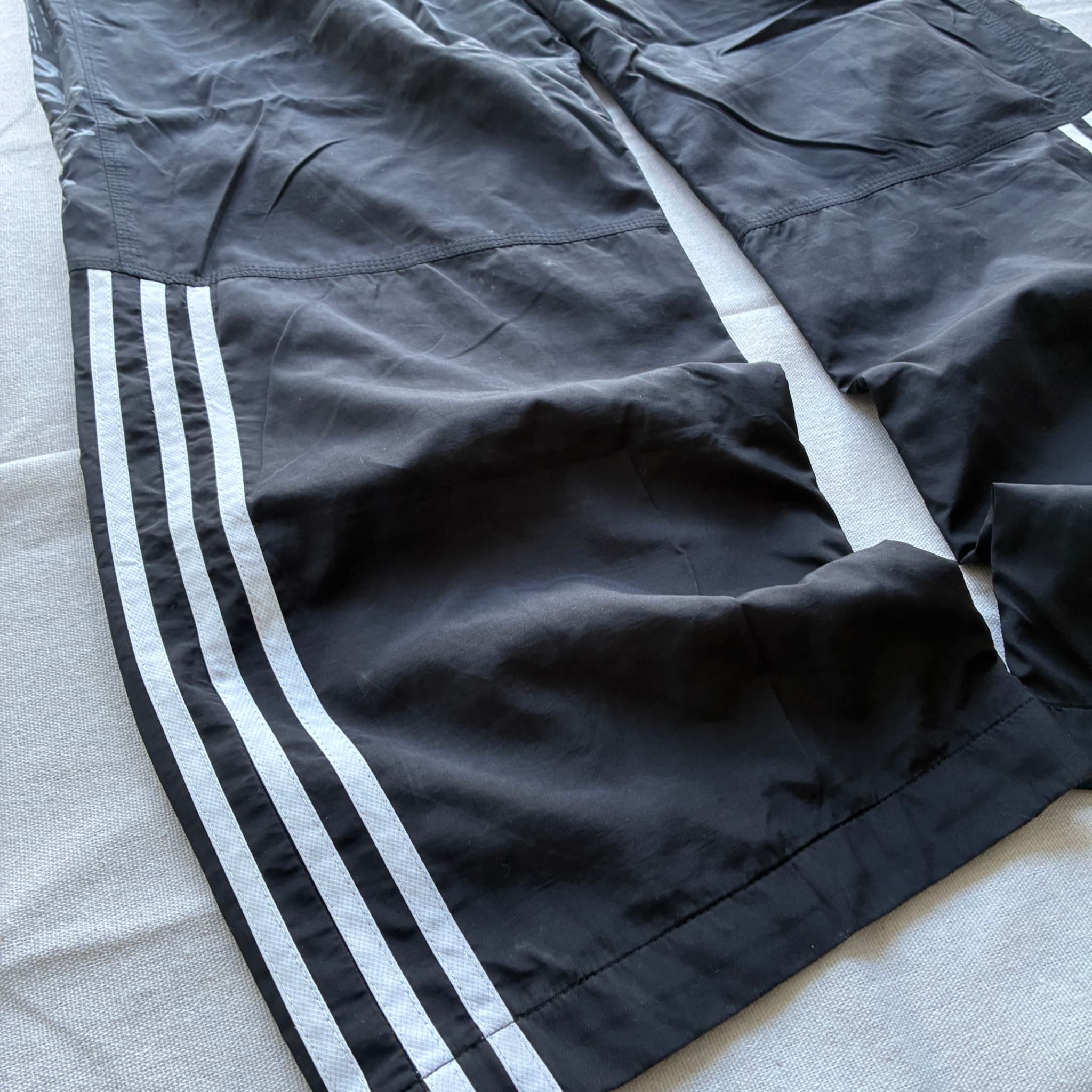 Adidas Vintage Wide Leg Nylon Track Pants Black White Baggy 2000s XL — photo 2 of 7