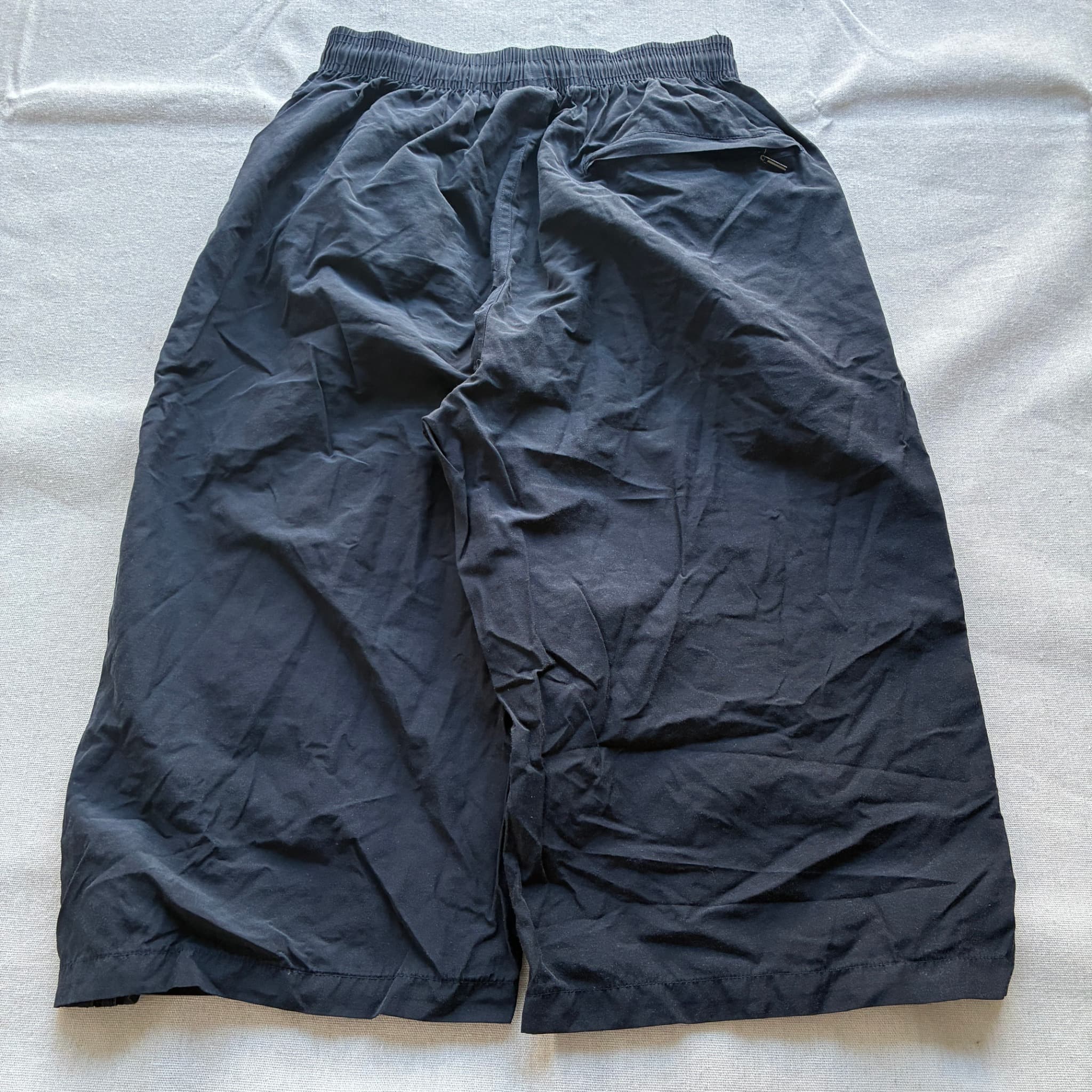 Adidas Vintage Y2K Nylon Cargo Shorts Black — photo 5 of 7