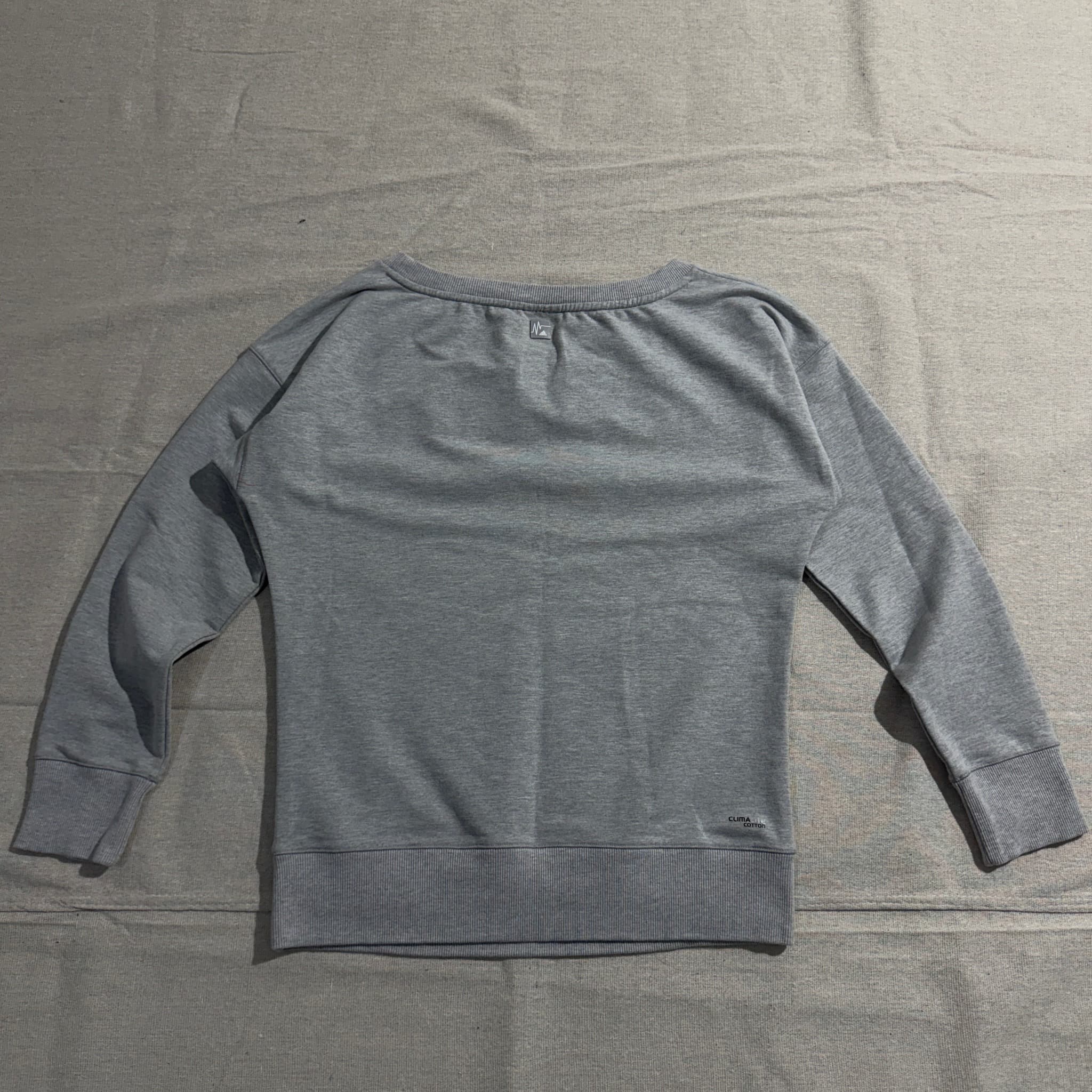 Adidas Women's Grey Sweatshirt With Pink Script Logo Size 12 — photo 6 of 8