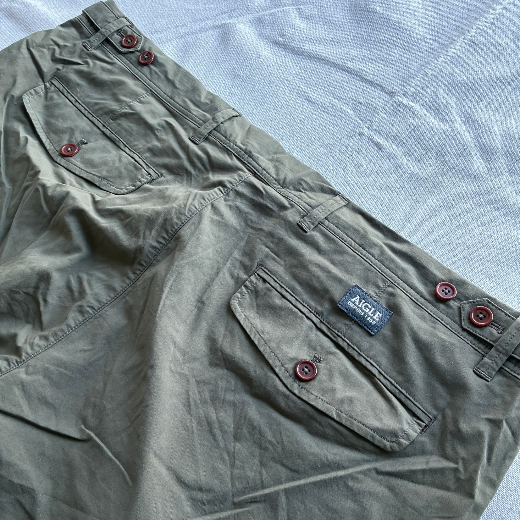 Aigle Men's Olive Green Cargo Shorts — photo 6 of 8