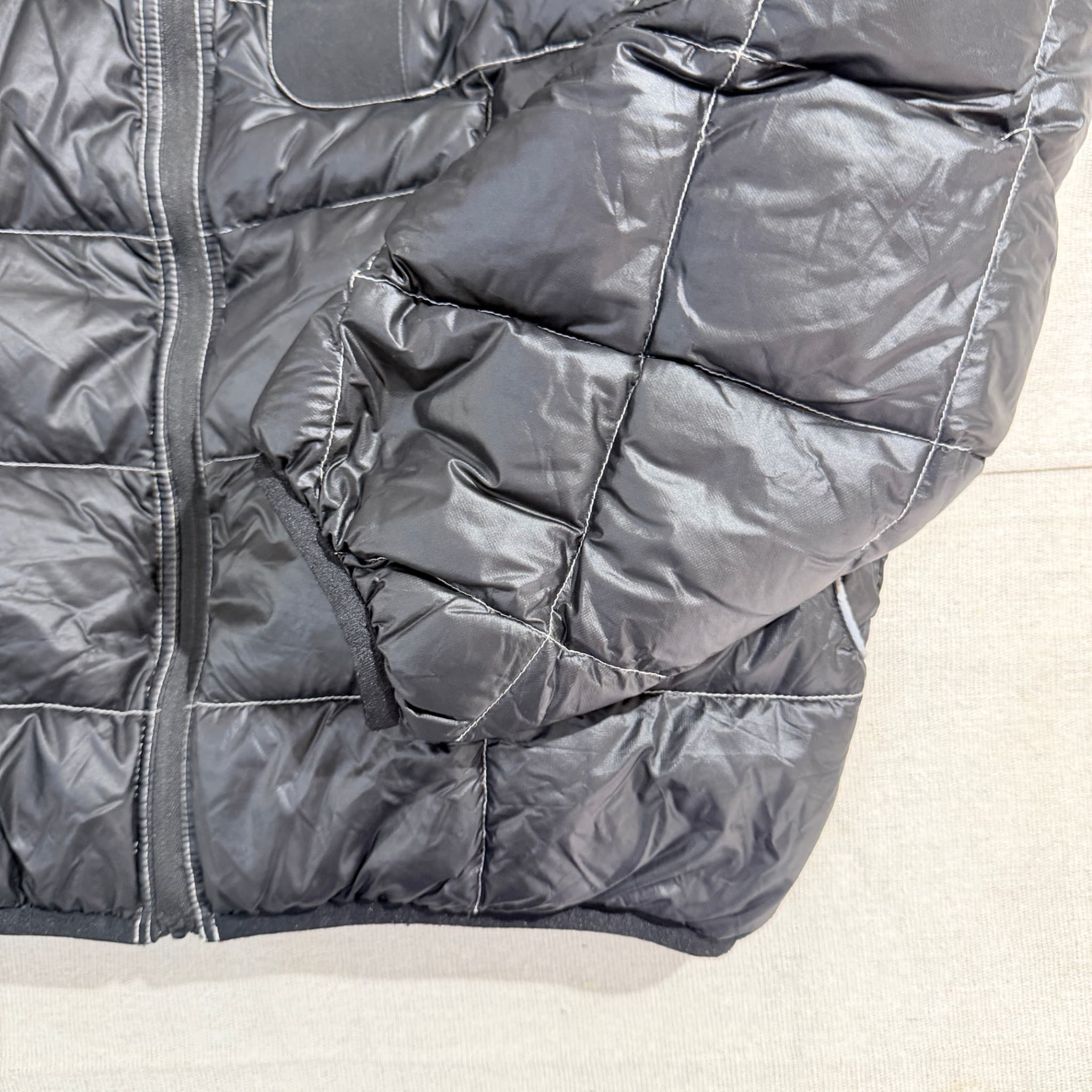 And Wander Diamond Stitch Down Jacket Black Size 4 — photo 3 of 10