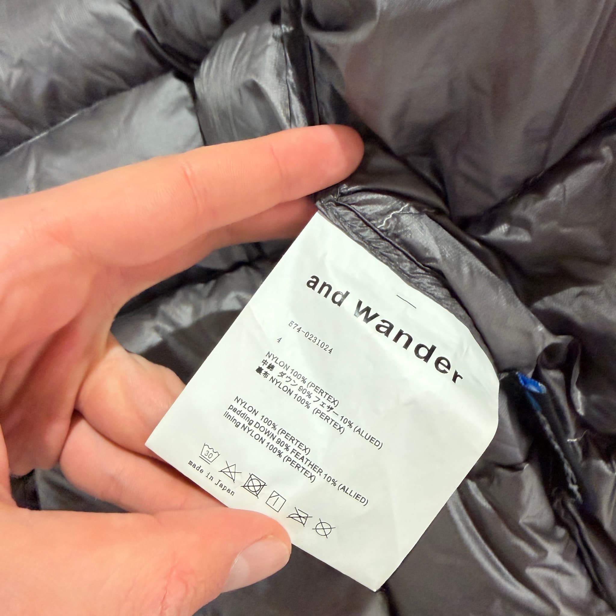 And Wander Diamond Stitch Down Jacket Black Size 4 — photo 8 of 10