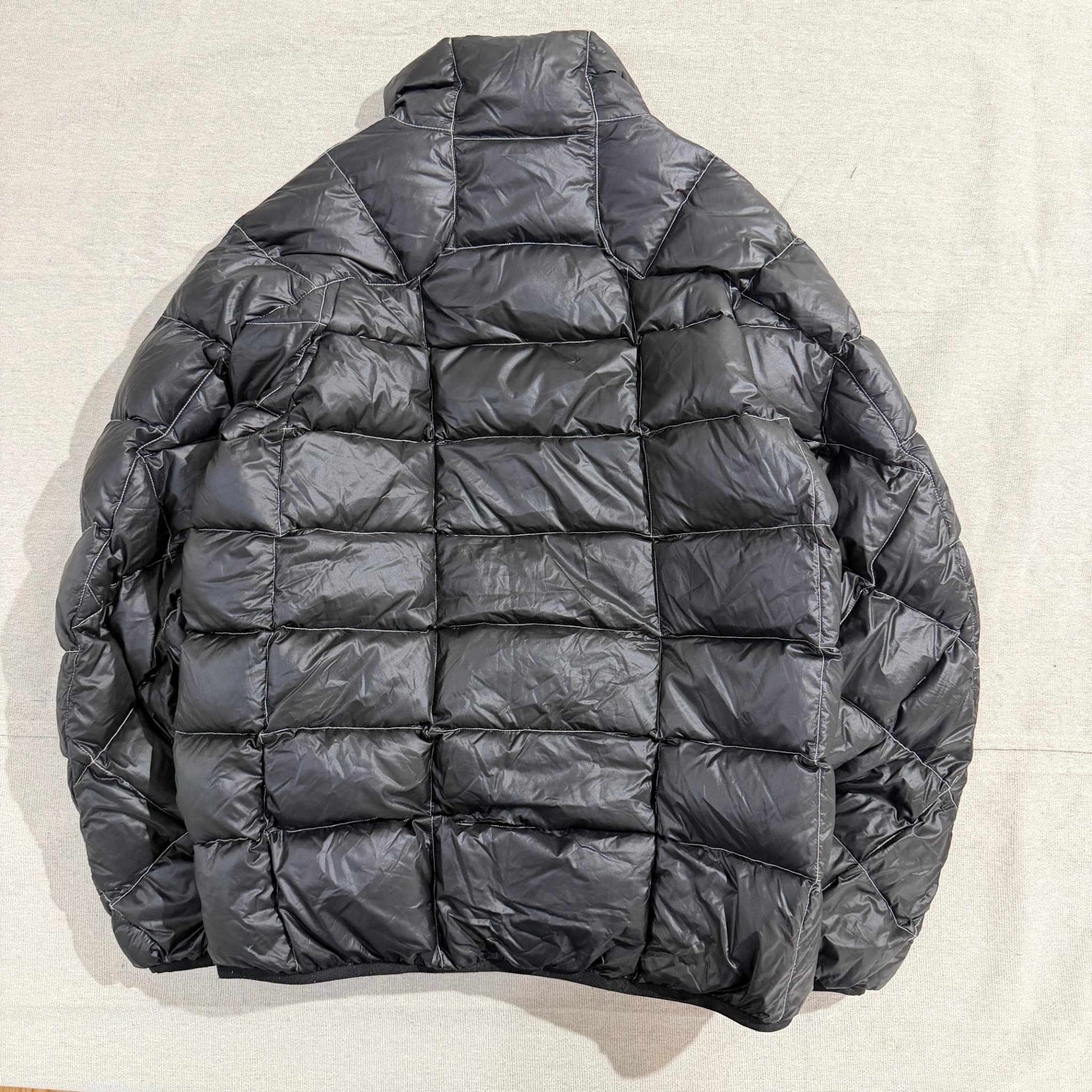 And Wander Diamond Stitch Down Jacket Black Size 4 — photo 9 of 10