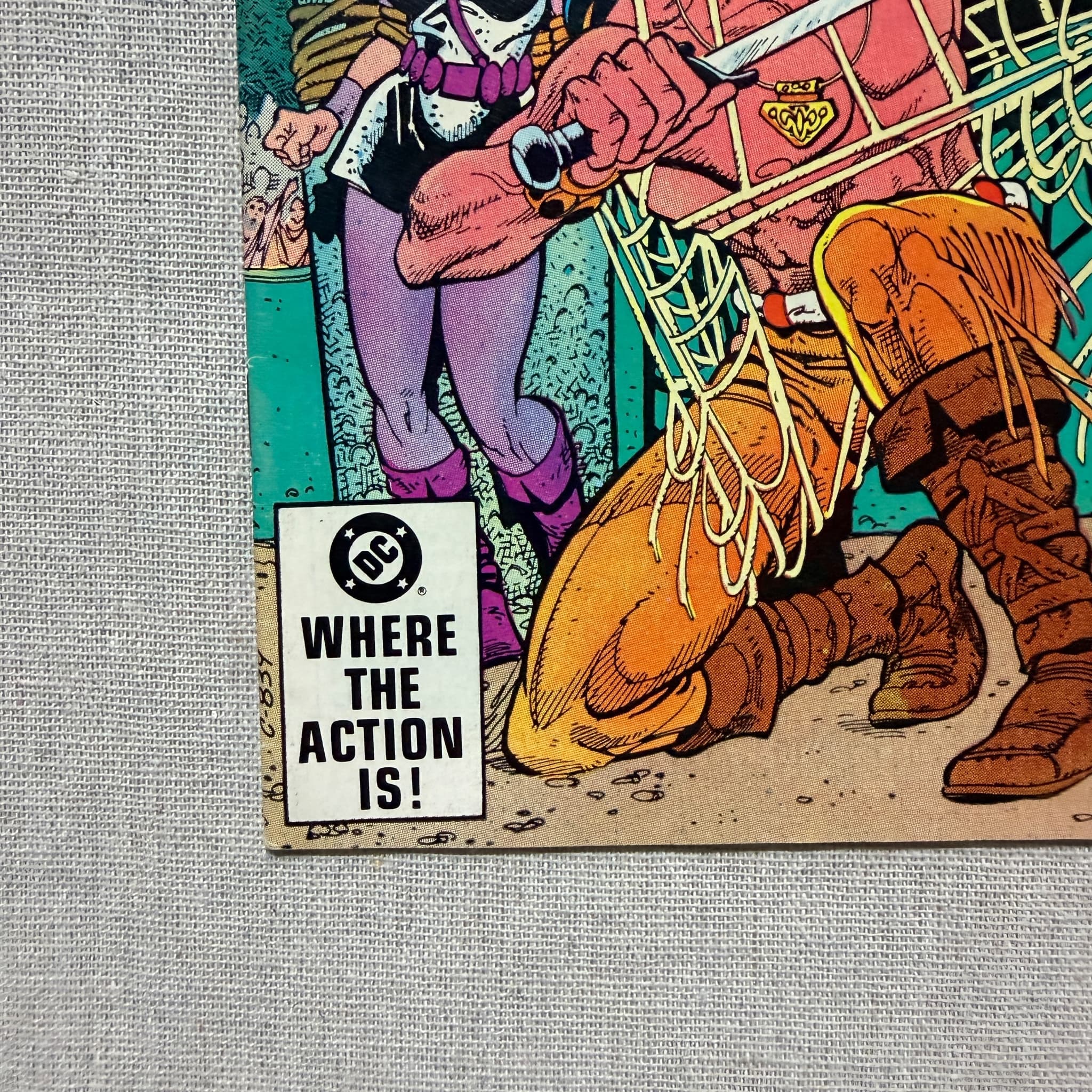 Arak, Son Of Thunder #8 (DC Comics, April 1982) Vintage Comic Book — photo 6 of 10