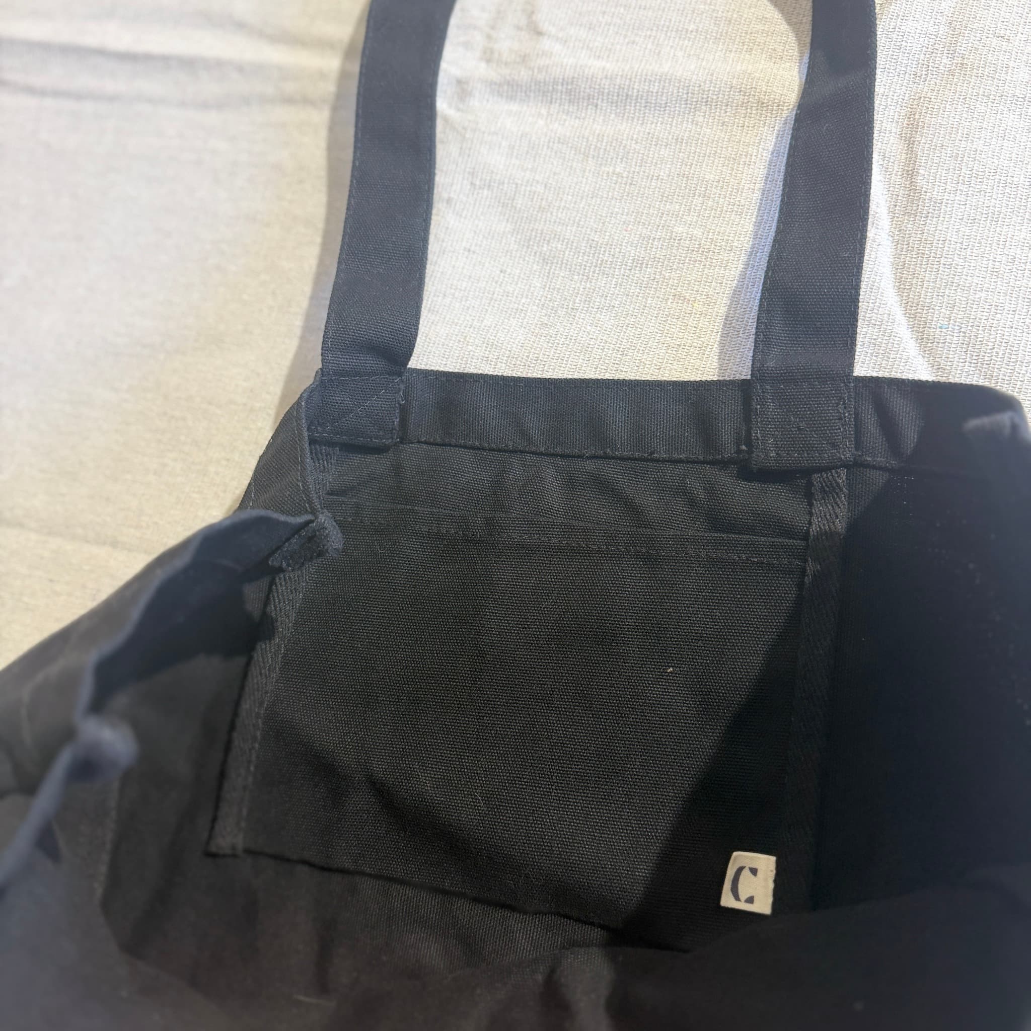 Arc'teryx Logo Tote Bag Black — photo 3 of 9