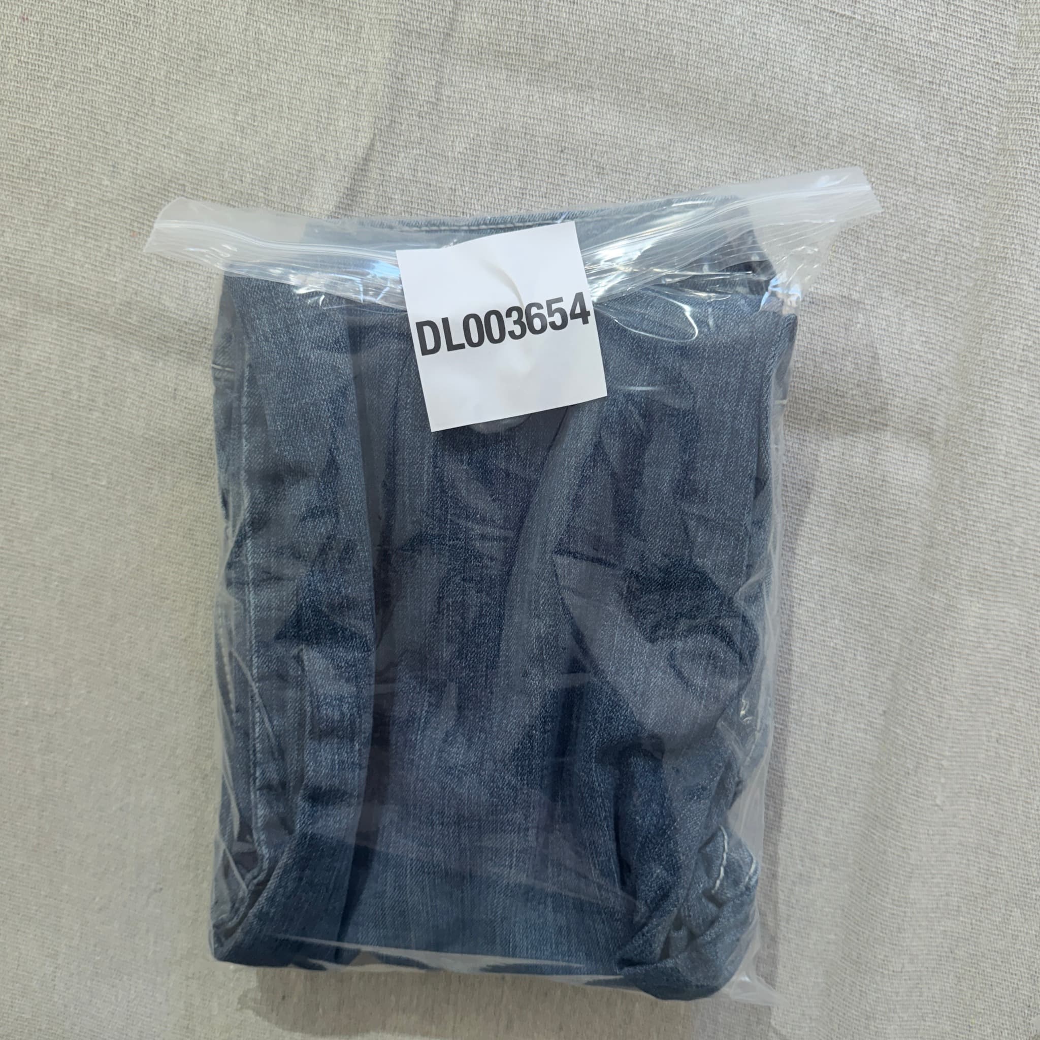 Ariat Modern Slim Leg Jeans Blue — photo 8 of 8
