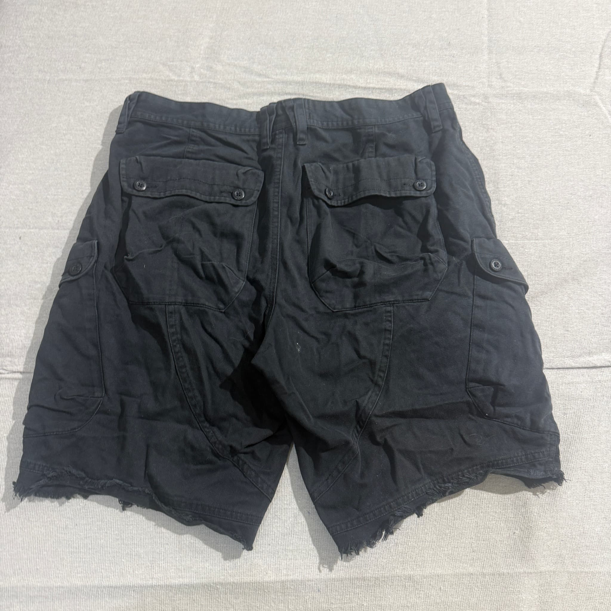 Armani Exchange A|X Black Cargo Shorts Size 34 — photo 5 of 6