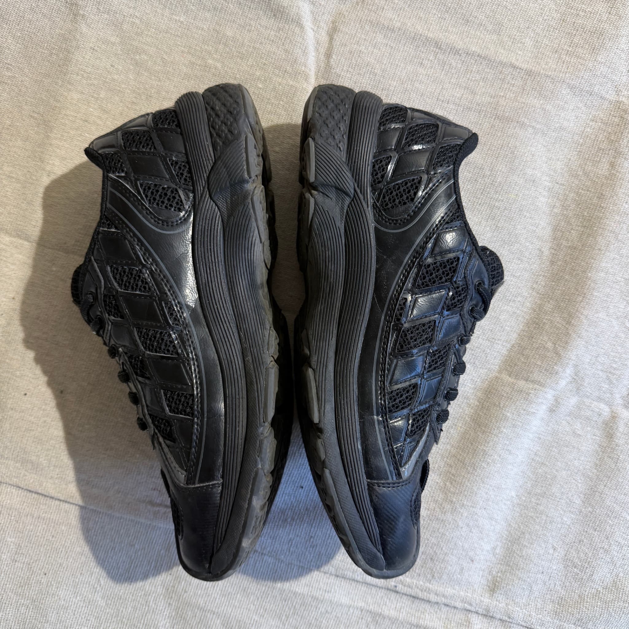 Asics Gel-Quantum 180 Black Sneakers — photo 5 of 9
