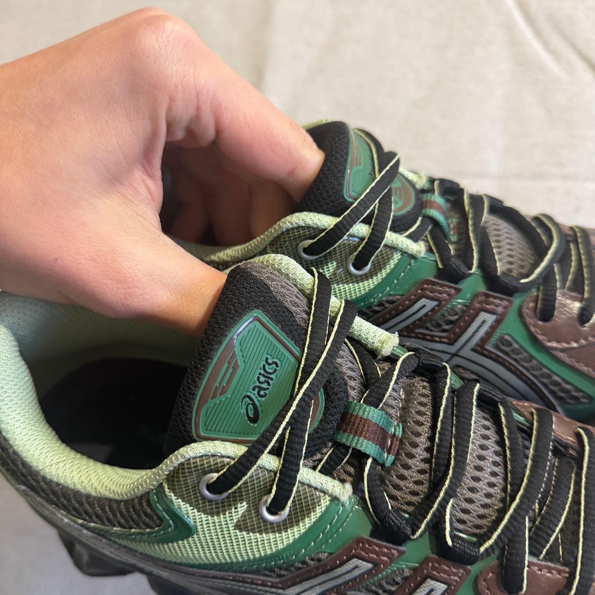 Asics Gel-Quantum Kinetic Sneakers Green Brown US 9 — photo 3 of 10