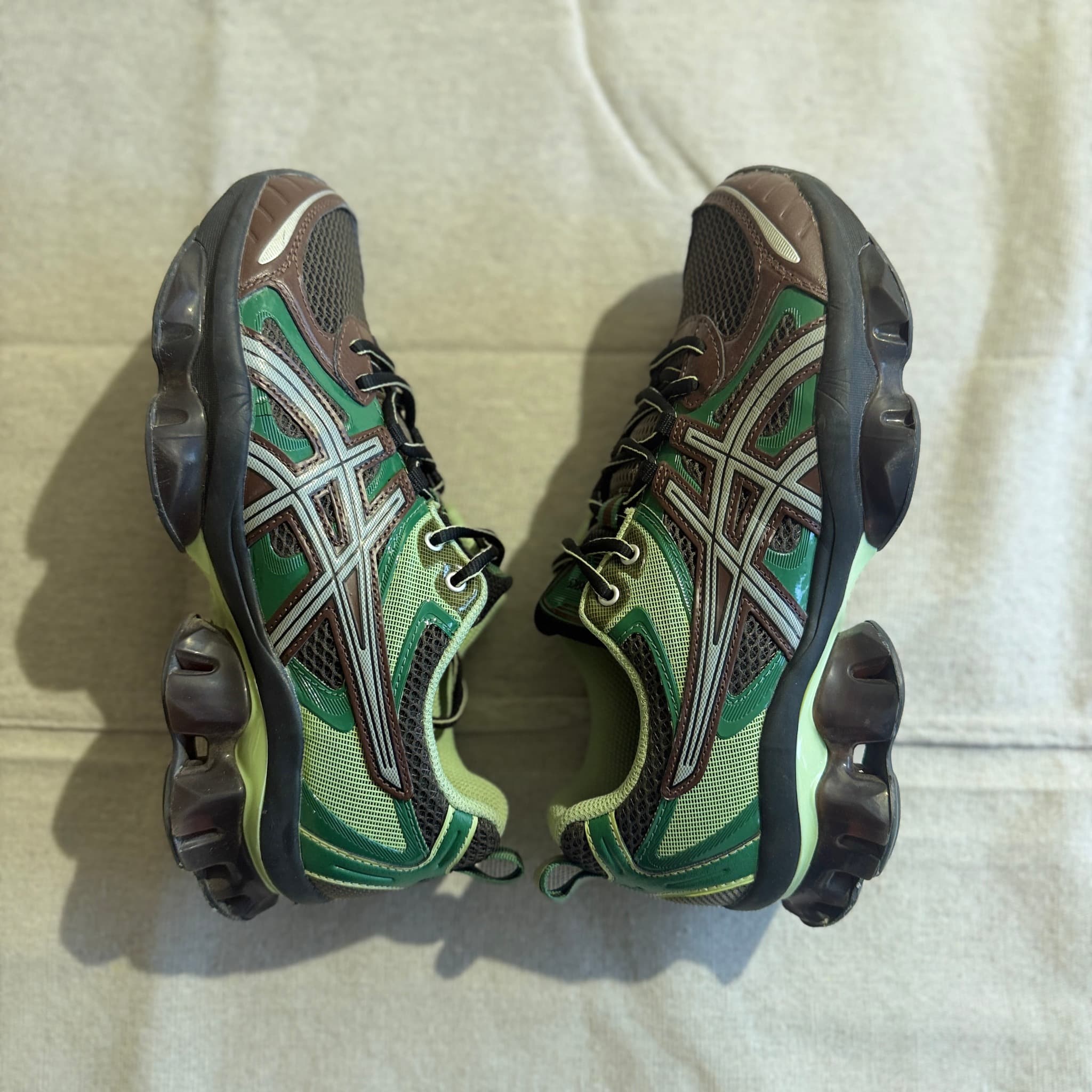 Asics Gel-Quantum Kinetic Sneakers Green Brown US 9 — photo 7 of 10