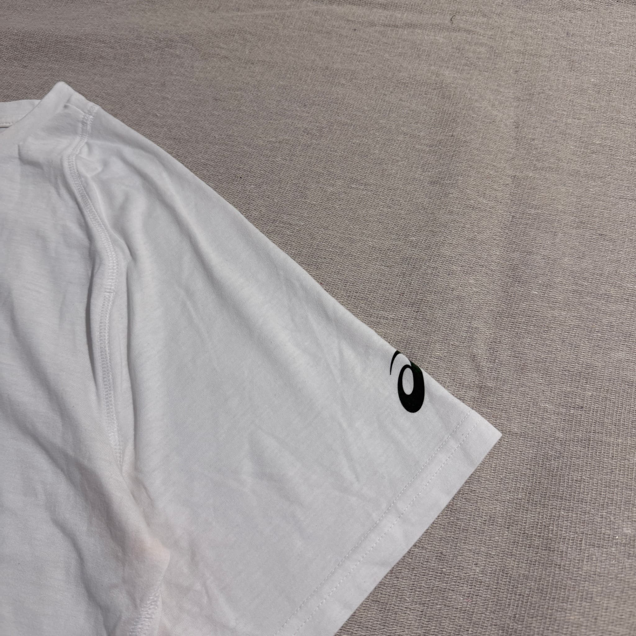 Asics Graphic Performance T-Shirt White Logo Men's Size L — photo 3 of 7