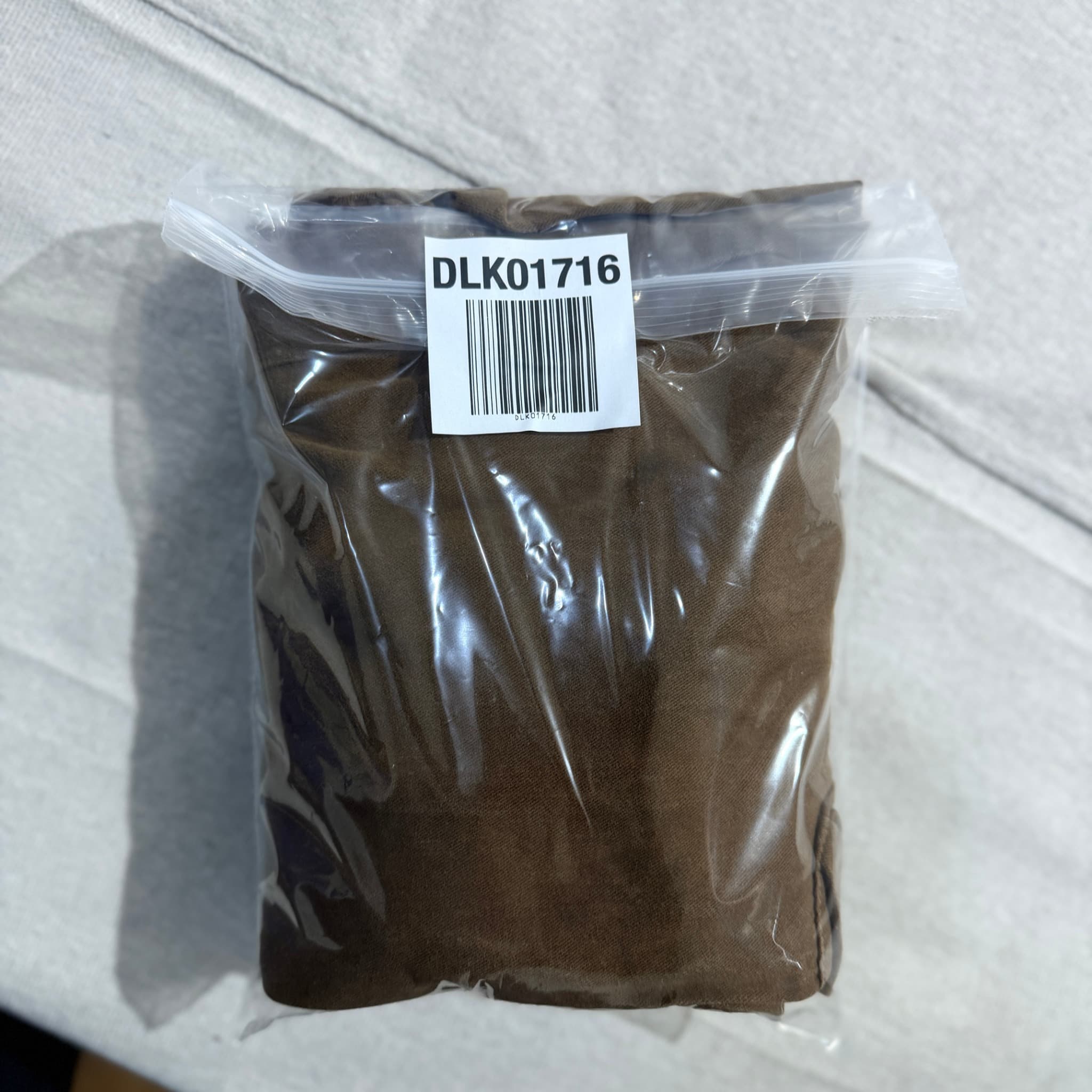 Baggy Vintage 2000s Brown Cargo Pants Adjustable Hem — photo 7 of 7