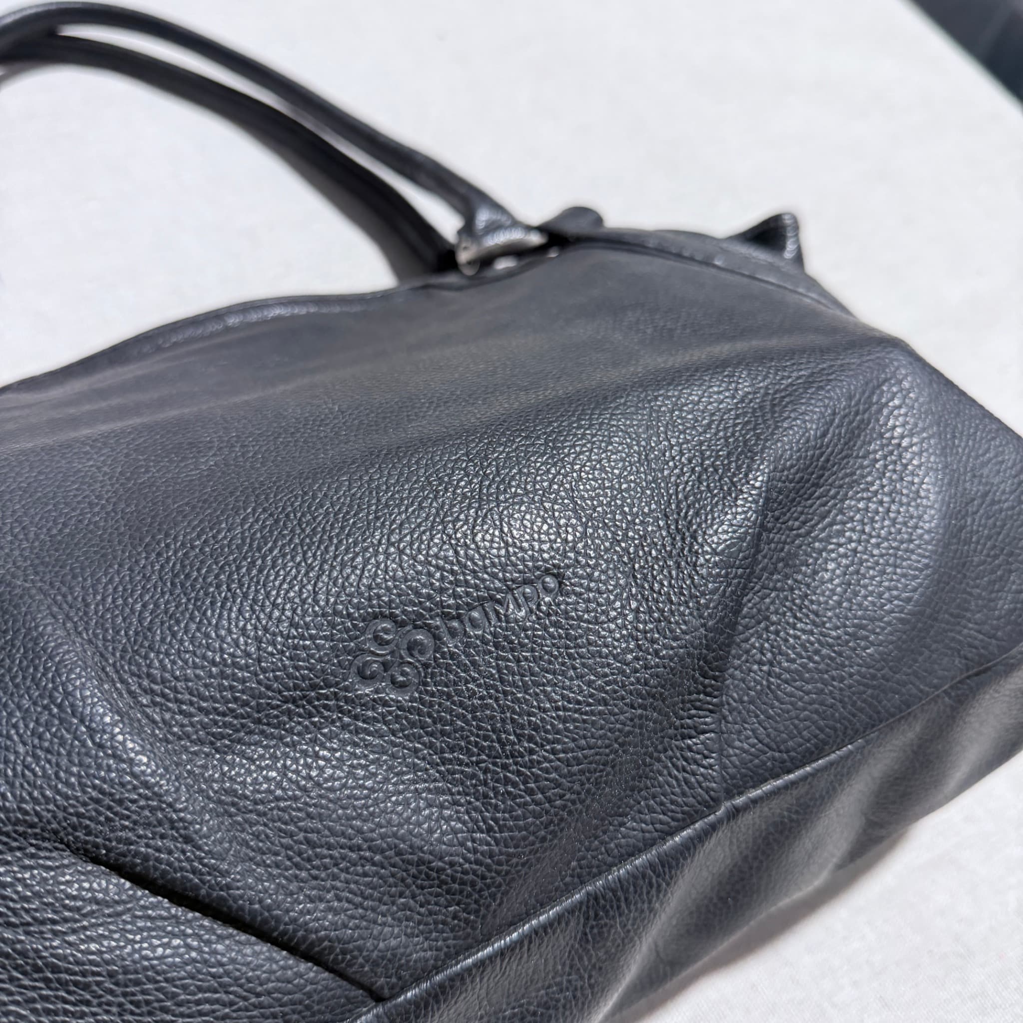 Bampo Black Pebbled Leather Shoulder Bag — photo 3 of 7
