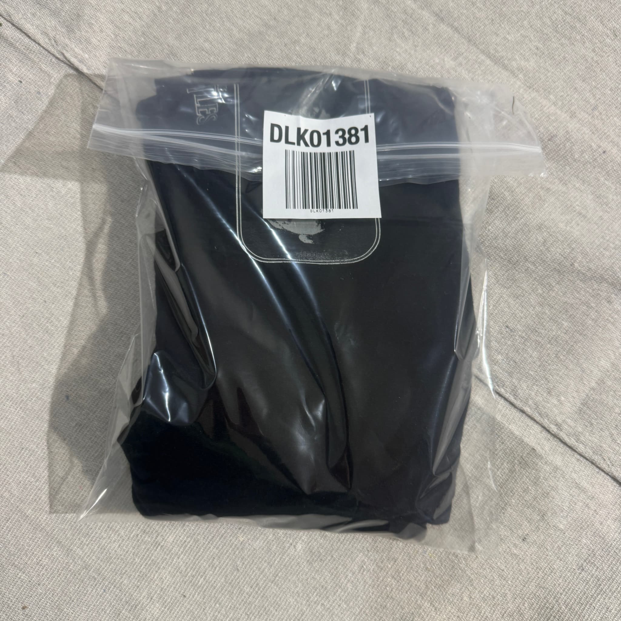 Ben Sherman The Beatles 2004 Graphic Tee Black XXL — photo 5 of 5