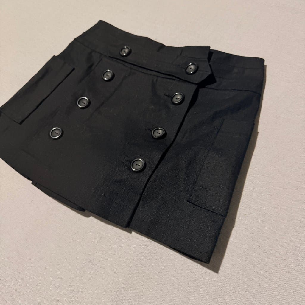 Black Double-Breasted Mini Skirt With Side Pockets — photo 3 of 8