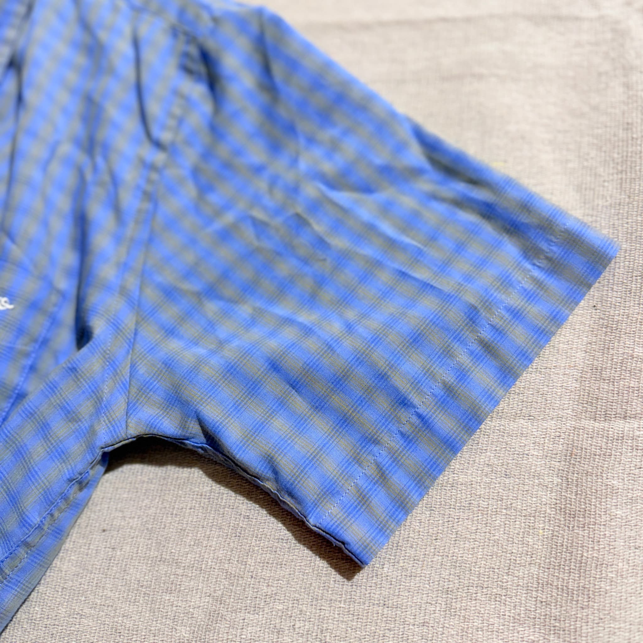 Blue Plaid Short Sleeve Button-Up Shirt — photo 4 of 6