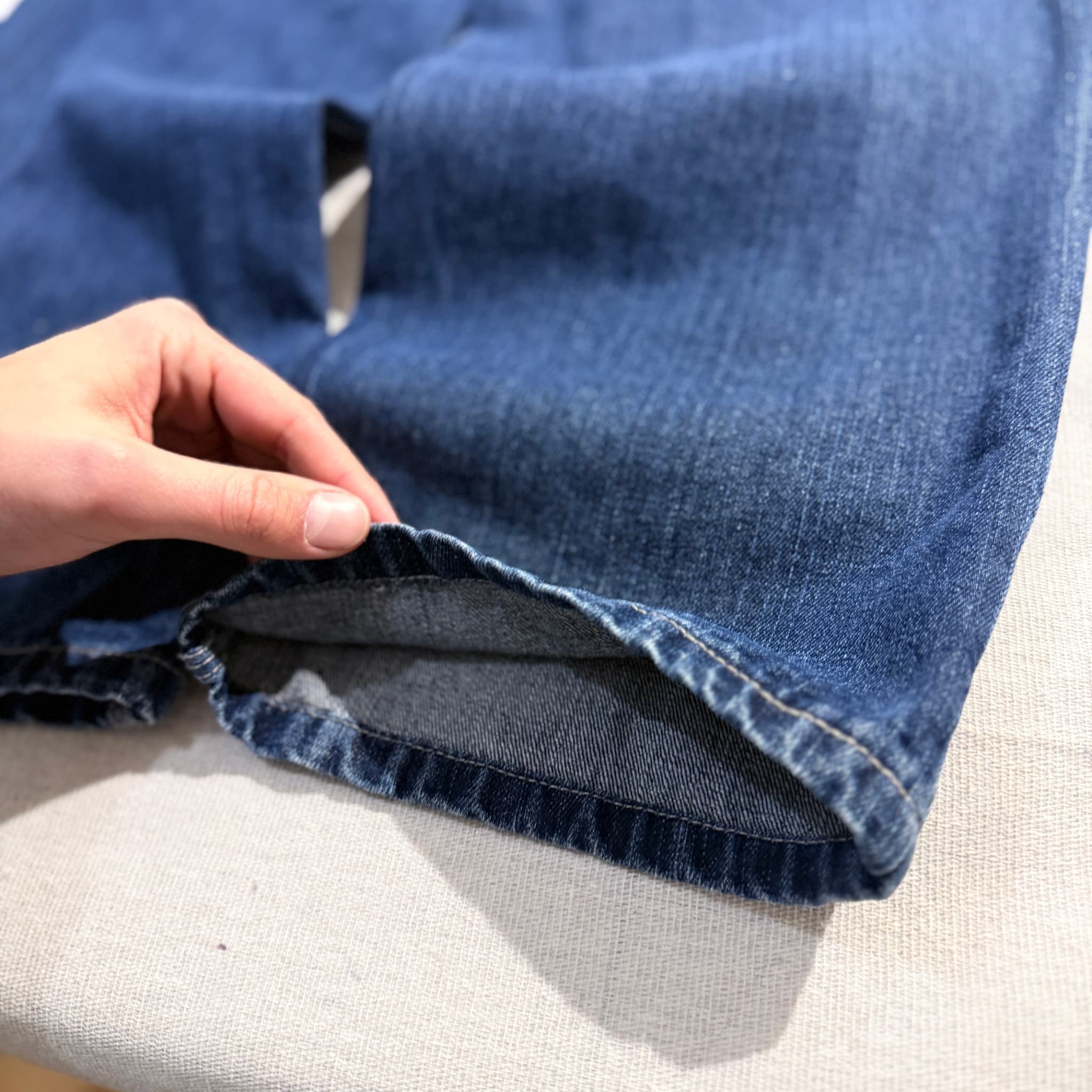 BR Men's Blue Jeans Size 97 — photo 3 of 6