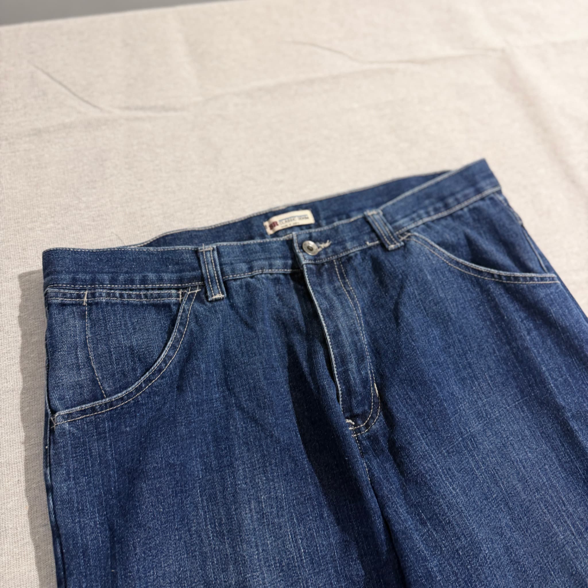 BR Men's Blue Jeans Size 97 — photo 6 of 6