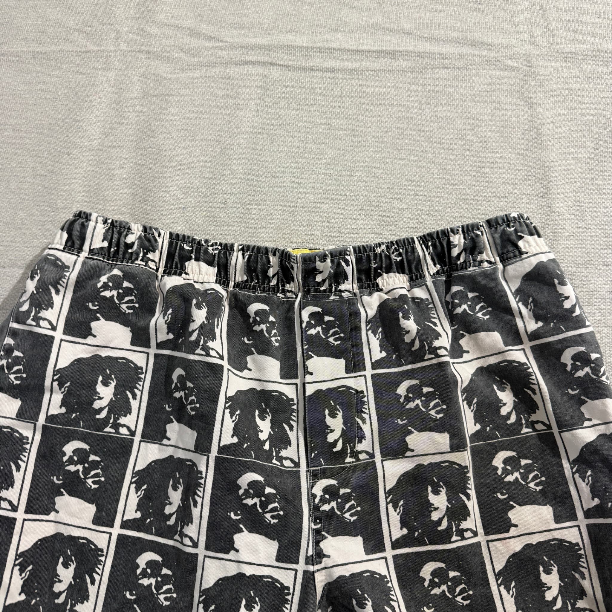 BUTTERGOODS Graphic Print Shorts Black White Size 36 — photo 3 of 7