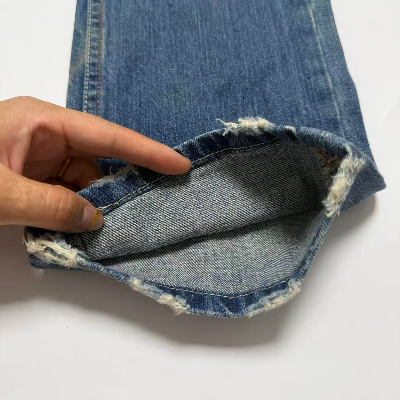 Calvin Klein Jeans Distressed Blue Denim Jeans — photo 9 of 9