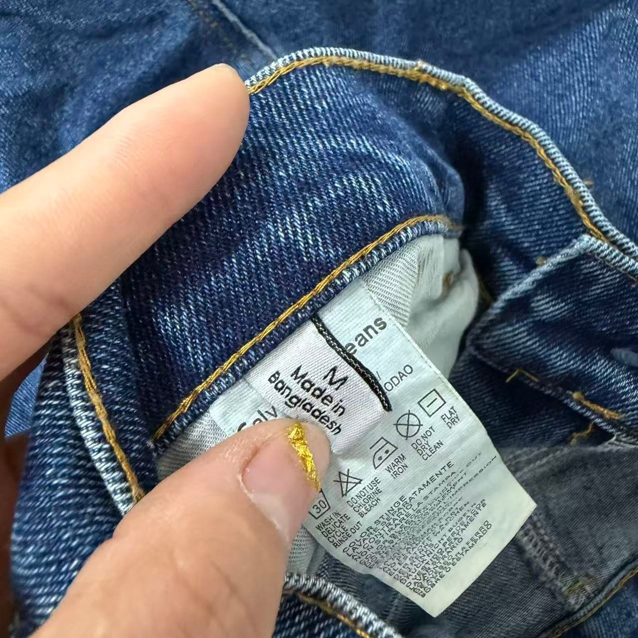 Calvin Klein Vintage Dark Wash Denim Jeans — photo 3 of 11