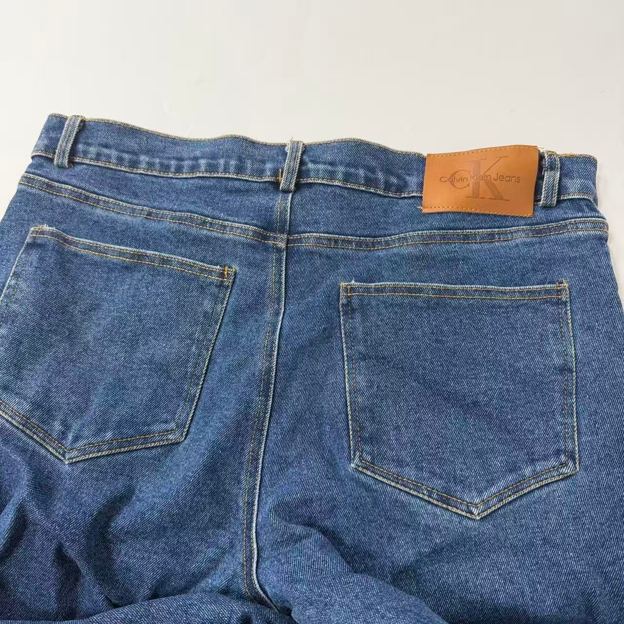 Calvin Klein Vintage Dark Wash Denim Jeans — photo 5 of 11