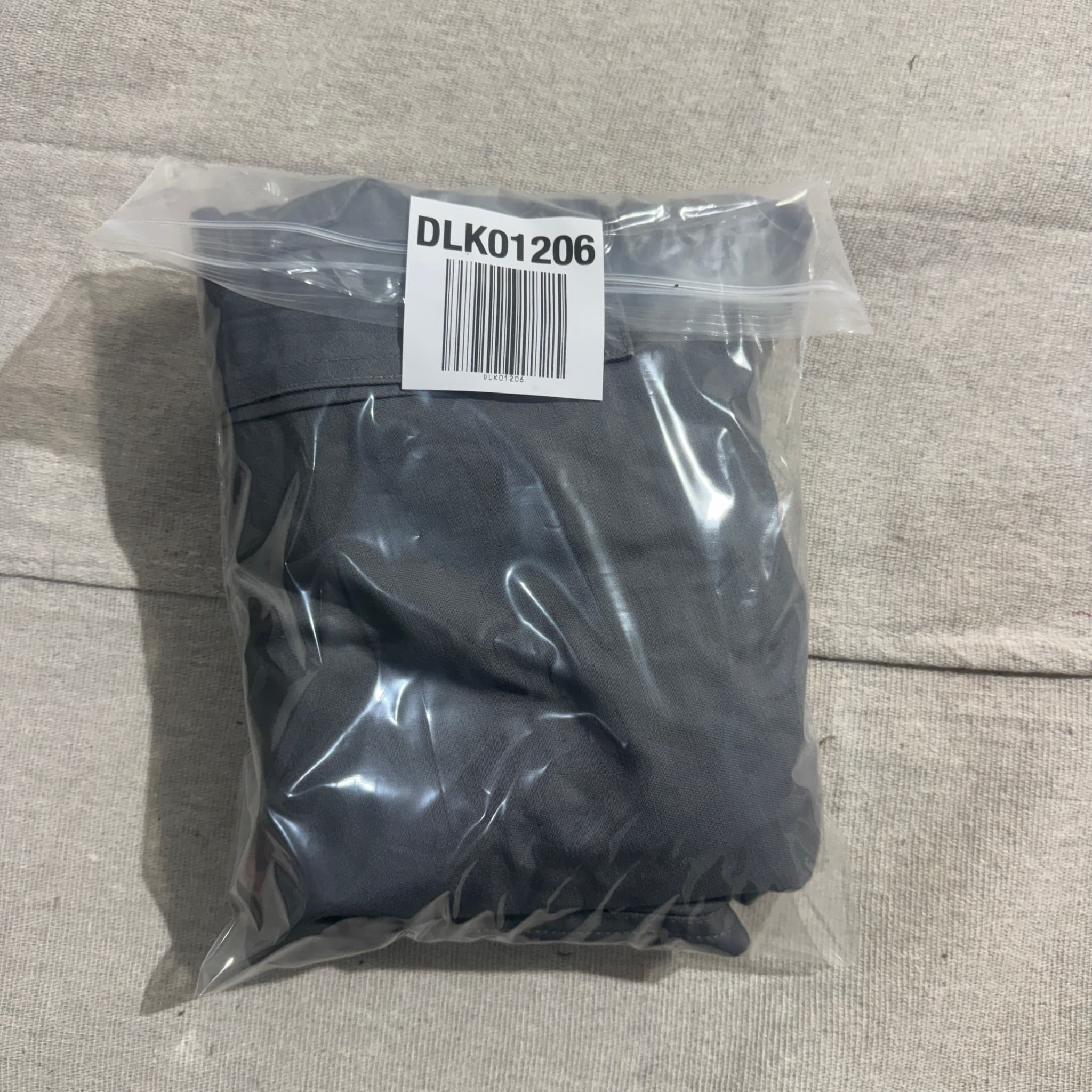 Columbia Men's Grey Cargo Shorts — photo 6 of 6
