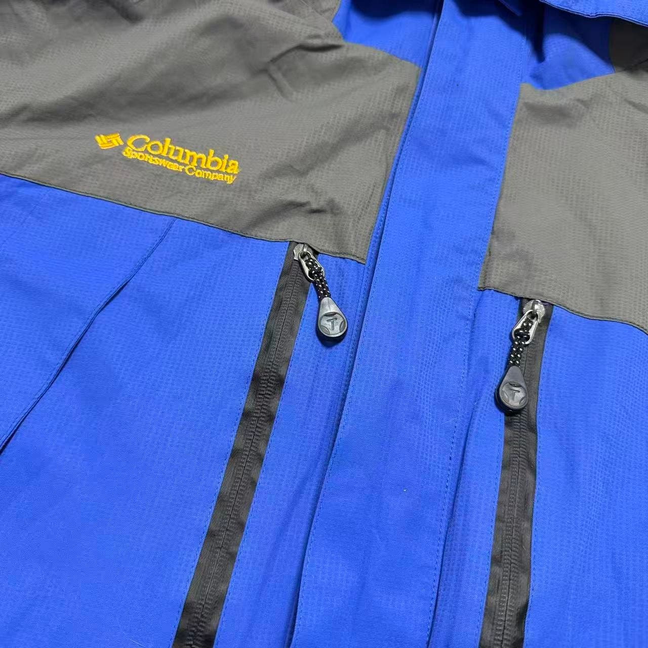 Columbia Titanium Omni-Tech Waterproof Hooded Jacket — photo 6 of 7
