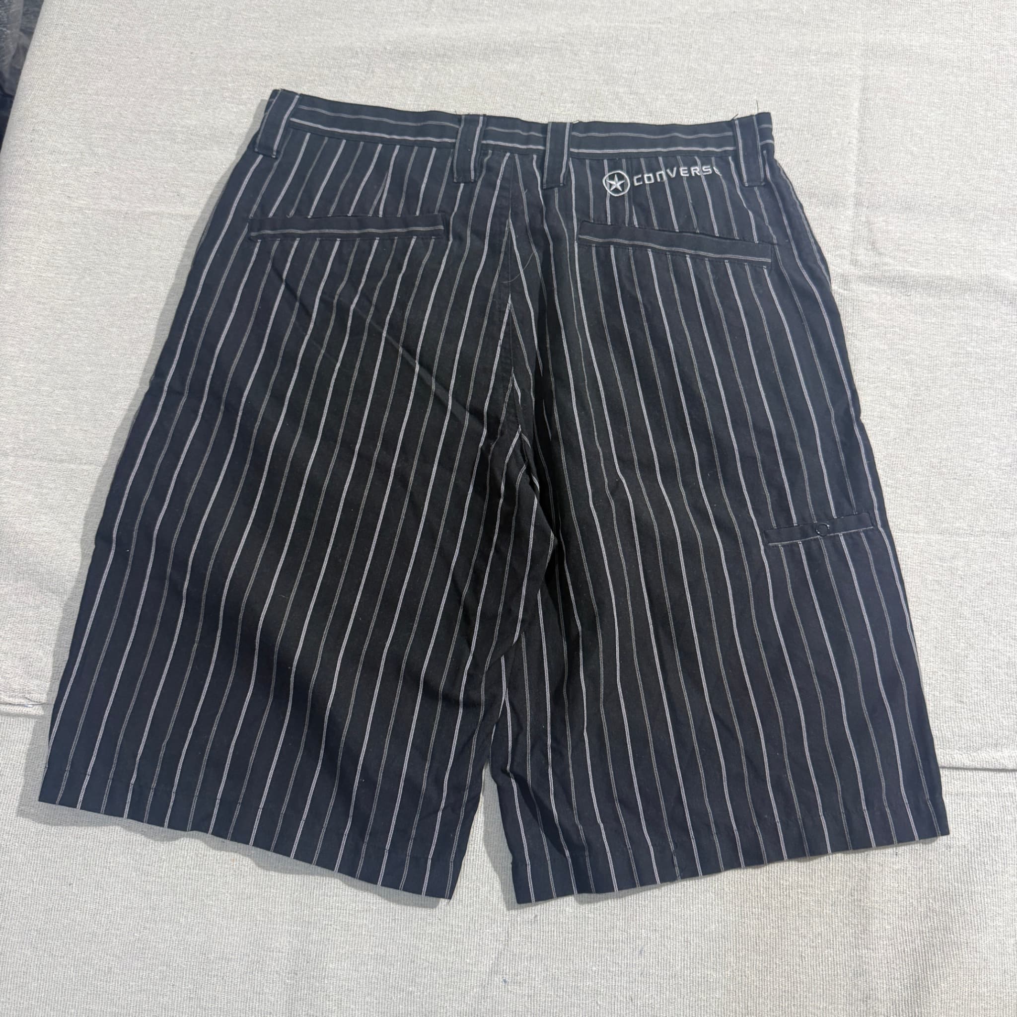 Converse Pinstripe Skate Shorts Black Size M — photo 6 of 7