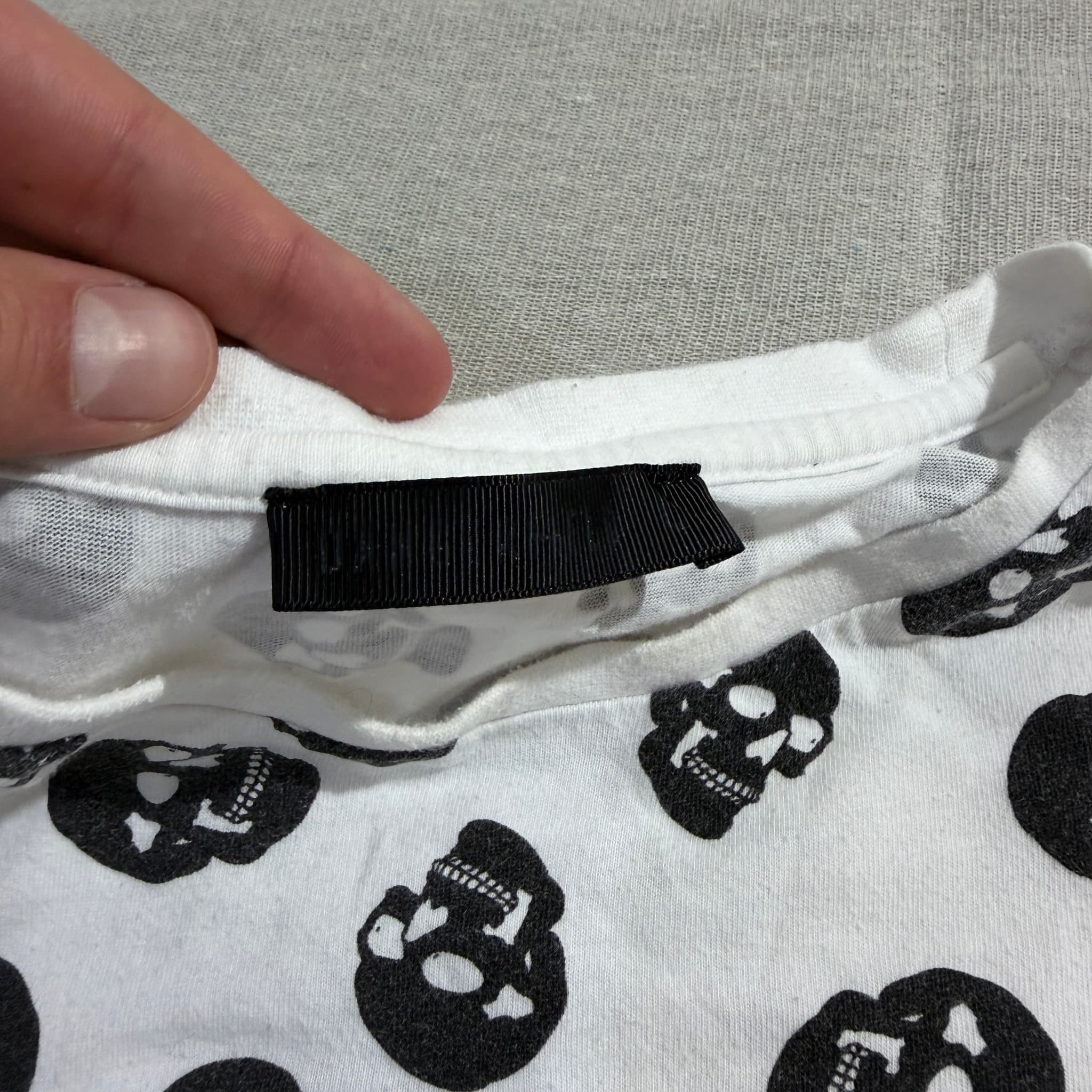 Dangerfield Skull Print T-Shirt White Black — photo 2 of 5