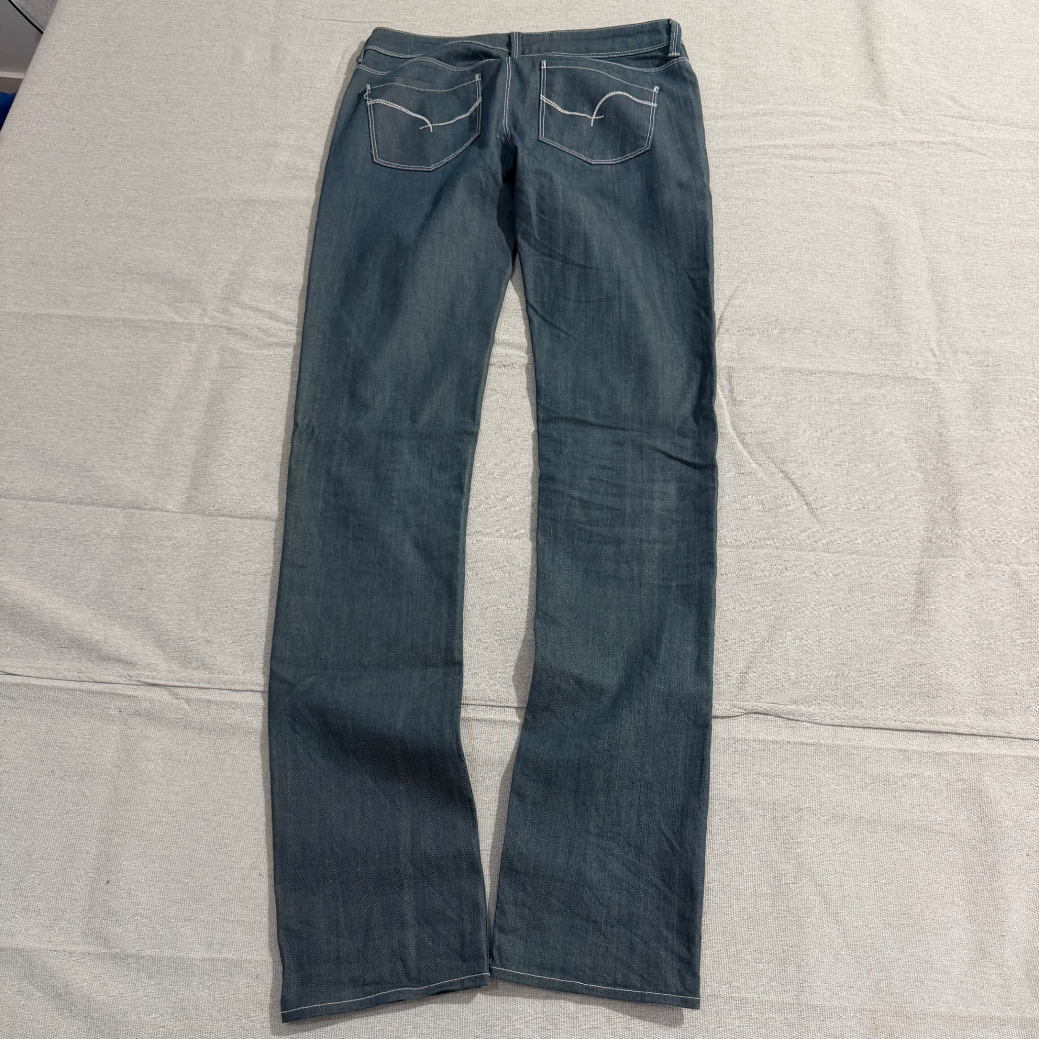Dark Wash Denim Jeans With Contrast Stitching Unisex — photo 6 of 7