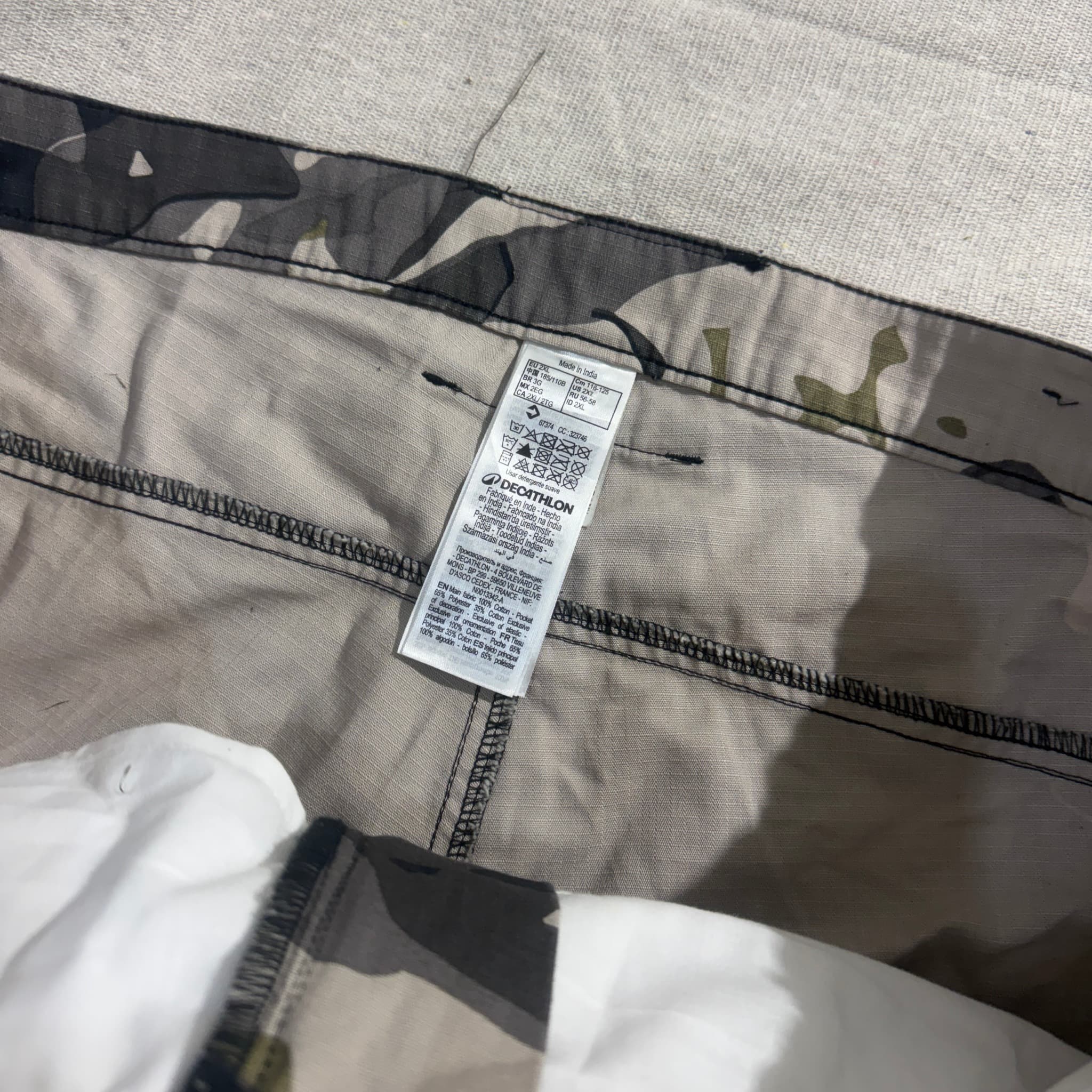 Decathlon Men's Grey Camouflage Cargo Shorts — photo 4 of 6