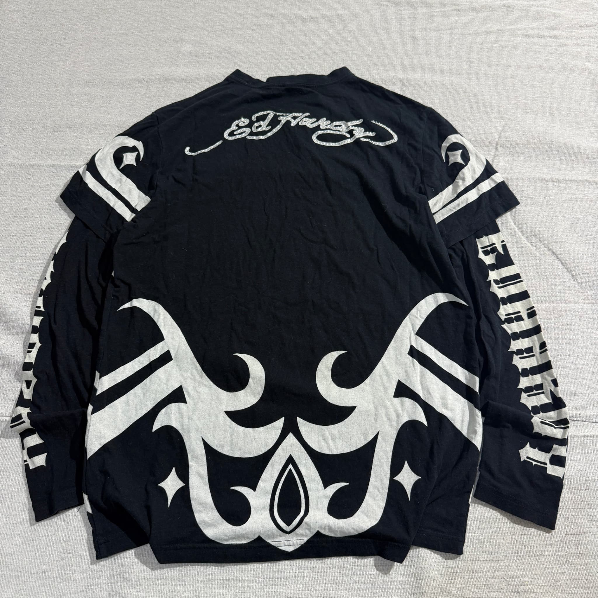 Ed Hardy Long Sleeve T-Shirt Black White Tribal Cross Graphic XL — photo 5 of 6