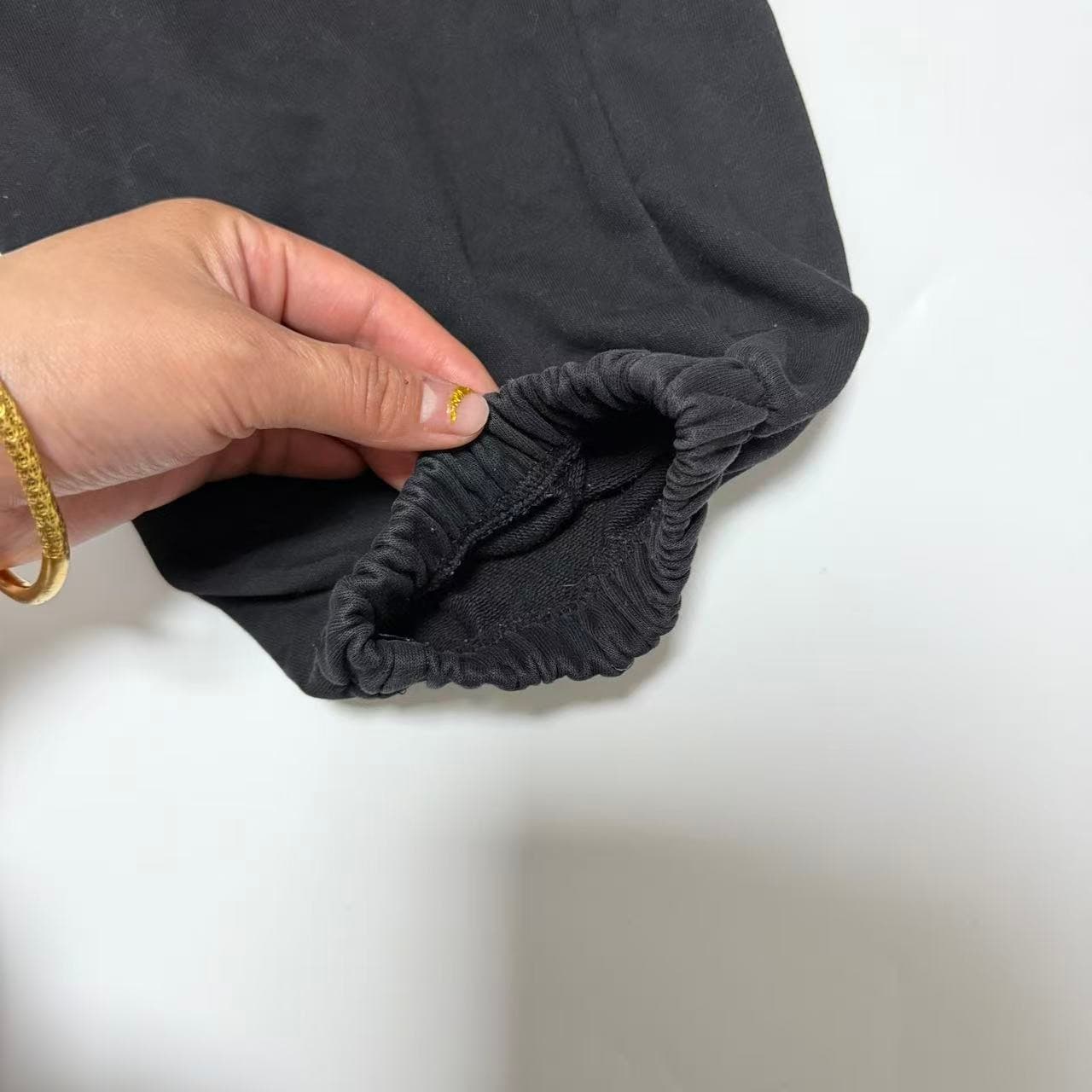 Evisu Black Logo Embroidered Sweatpants — photo 11 of 12