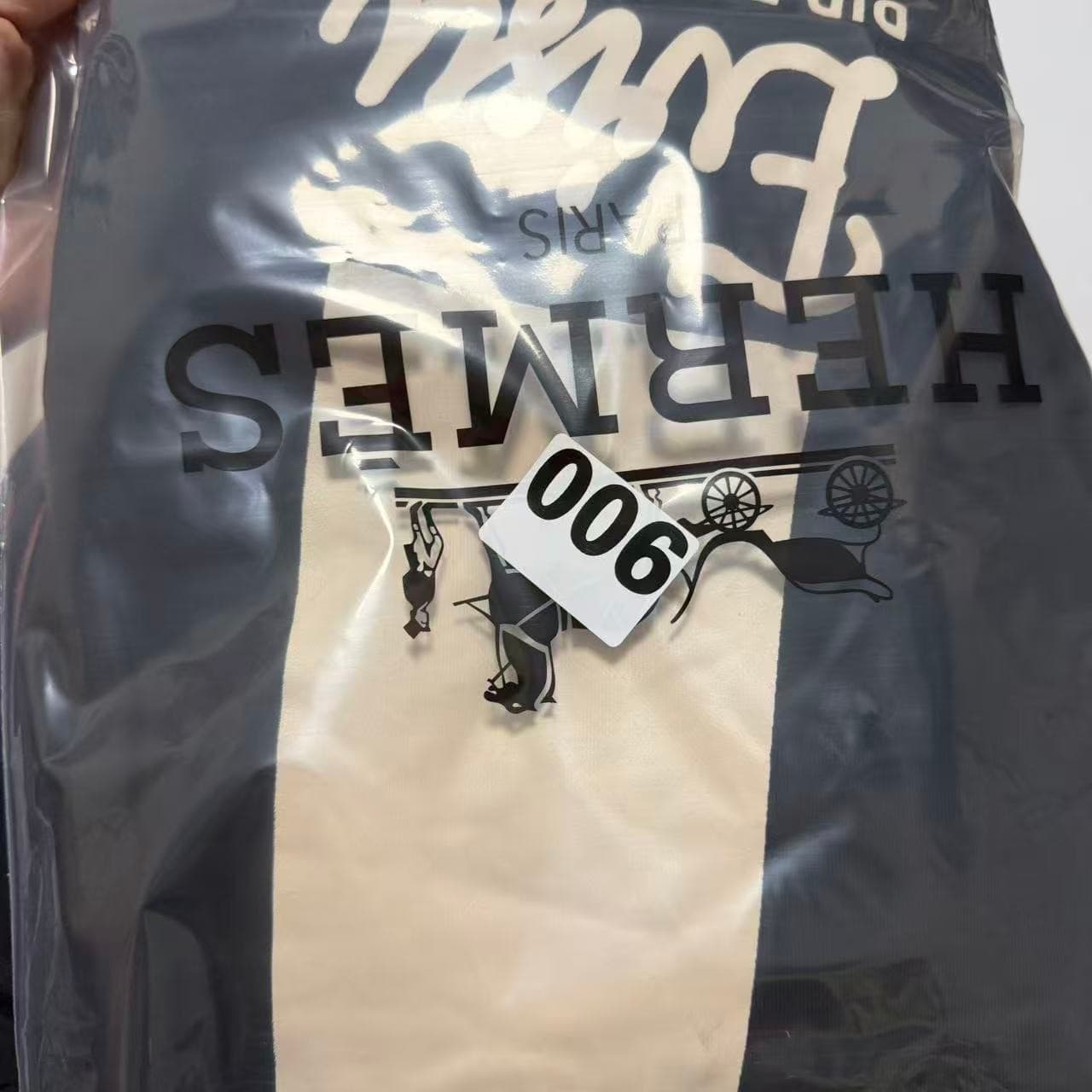 Evisu Black Logo Embroidered Sweatpants — photo 12 of 12