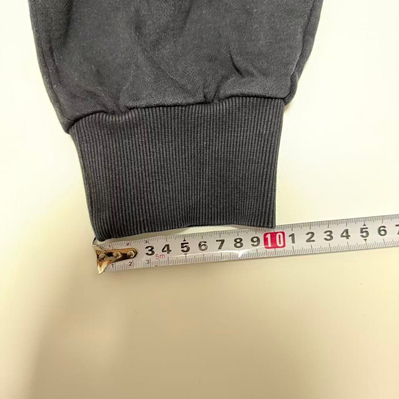 Evisu Black Logo Print Sweatpants — photo 6 of 11