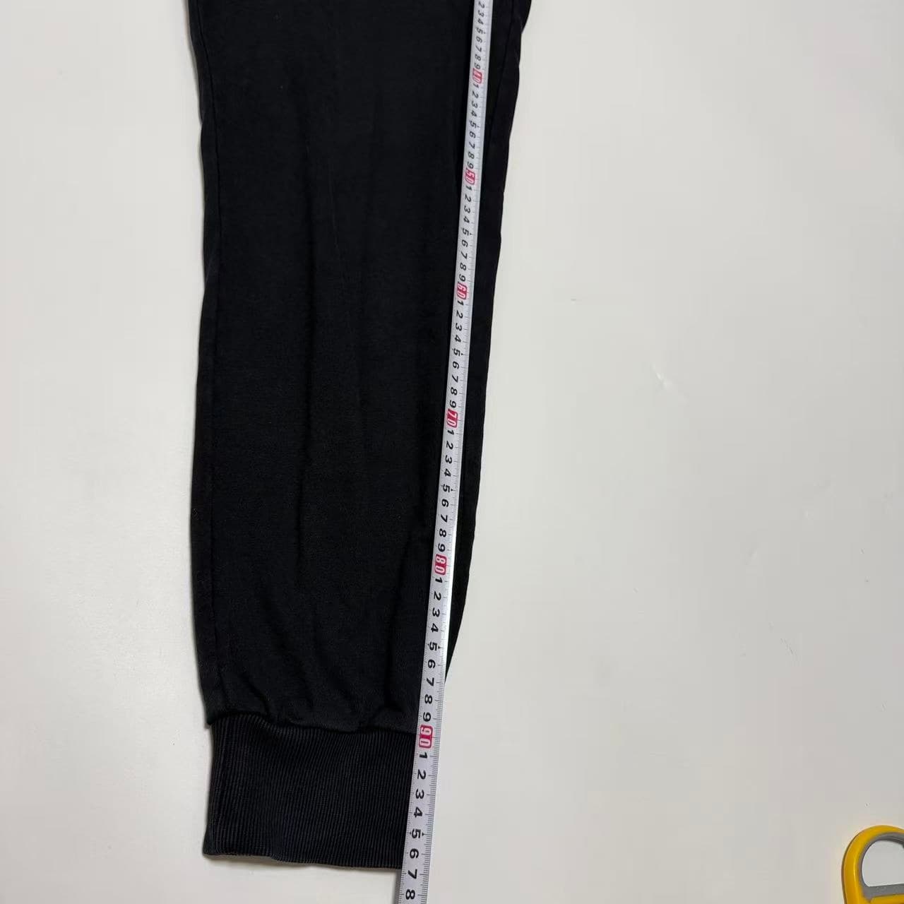 Evisu Black Logo Print Sweatpants — photo 8 of 11