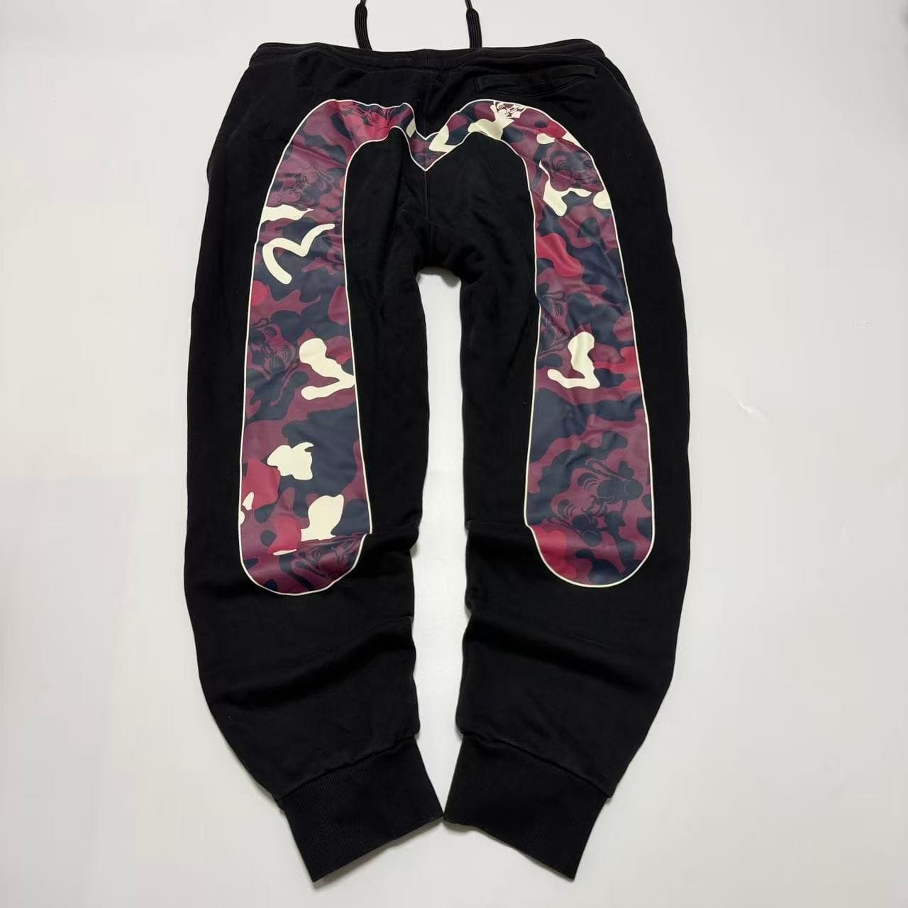 Evisu Black Sweatpants Women's M — photo 1 of 12
