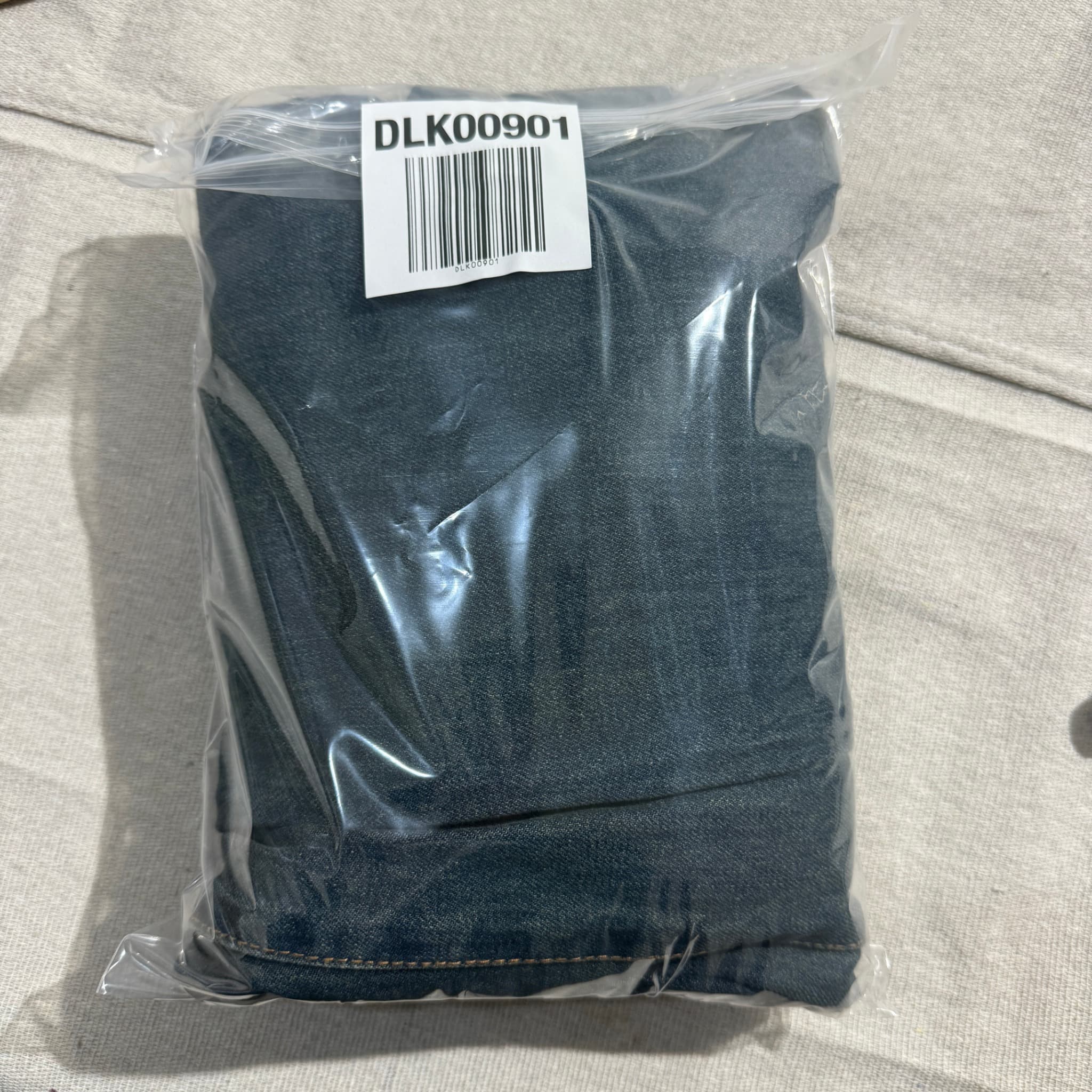 Evisu Blue Denim Jeans Straight Leg Men's Size 36 — photo 7 of 7